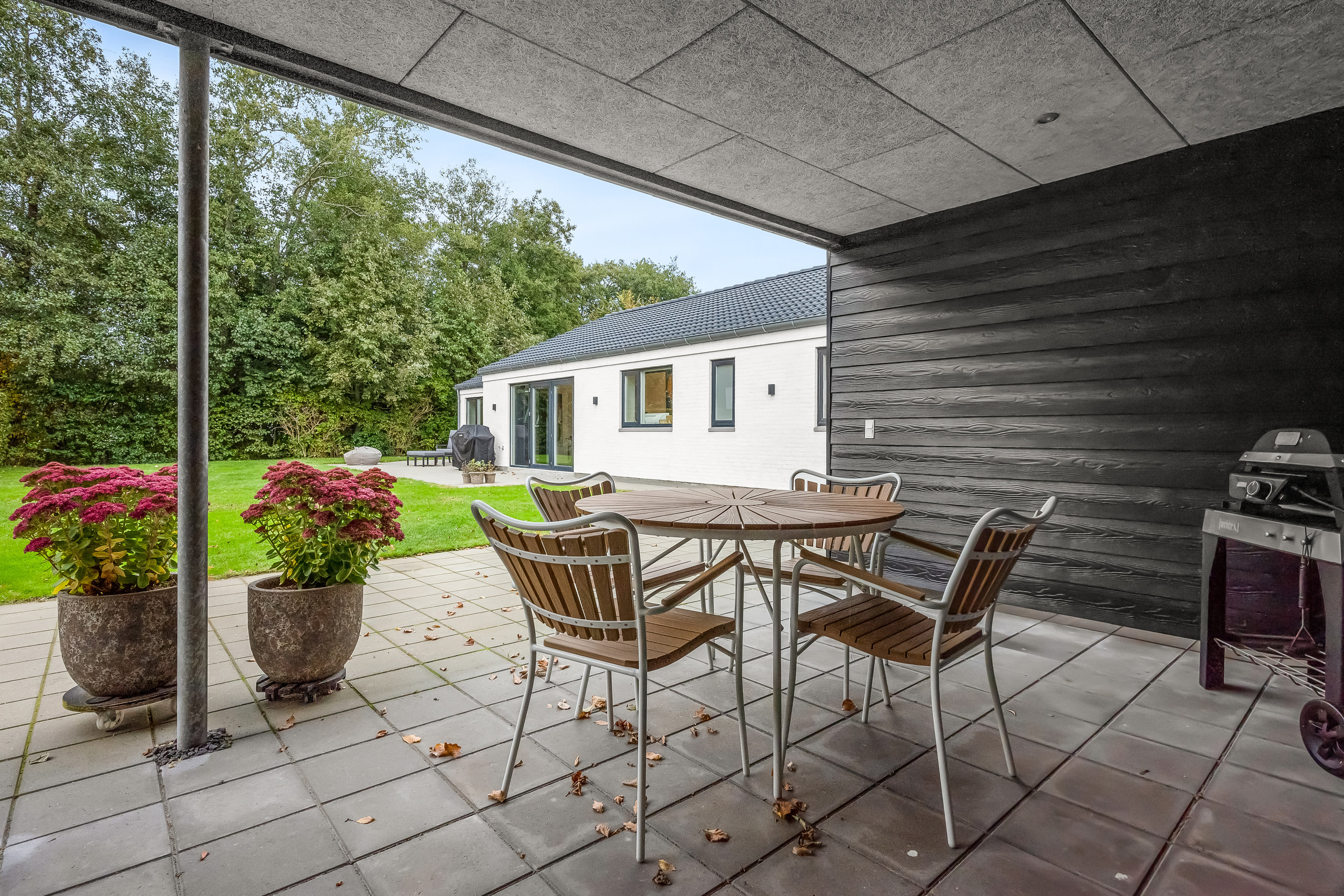 Fremhævet overdækket terrasse billede i fuldskærmstilstand. Billede af Tingagerparken 6, Mejdal, 7500 Holstebro