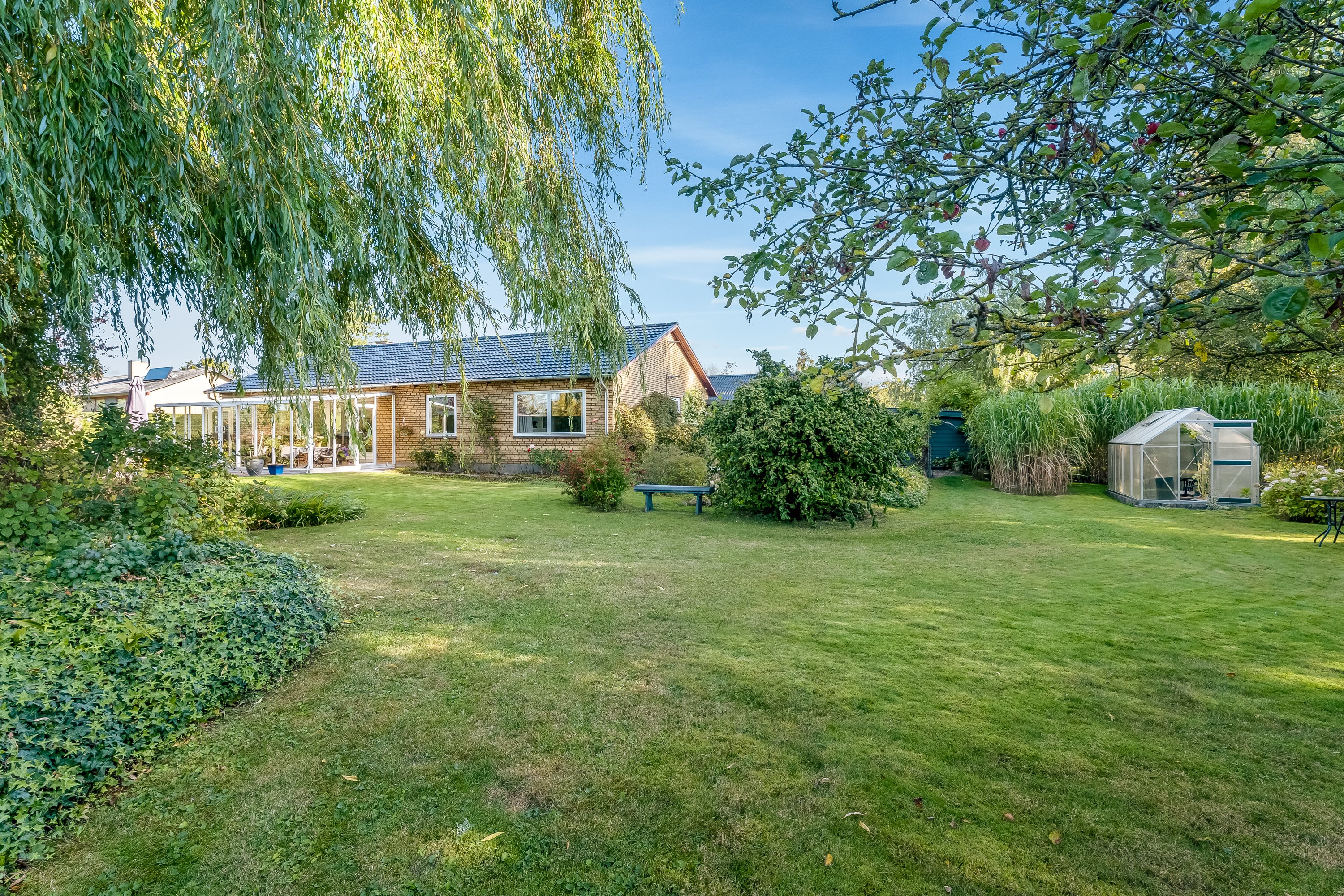 Fremhævet have billede i fuldskærmstilstand. Billede af Møllevænget 13, 4913 Horslunde