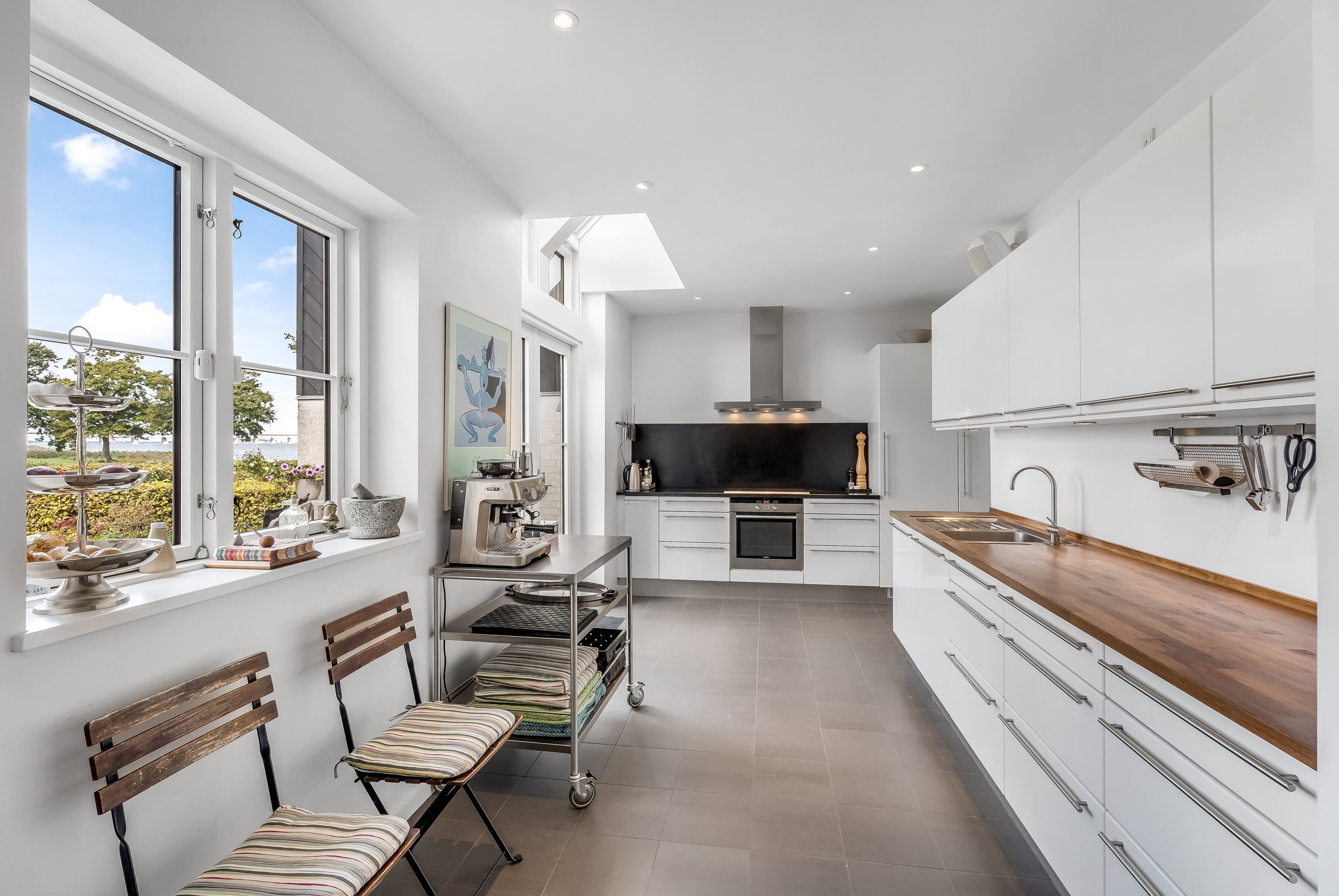 Fremhævet køkken billede i fuldskærmstilstand. Billede af Gåbense Strandvej 61G, 4840 Nørre Alslev