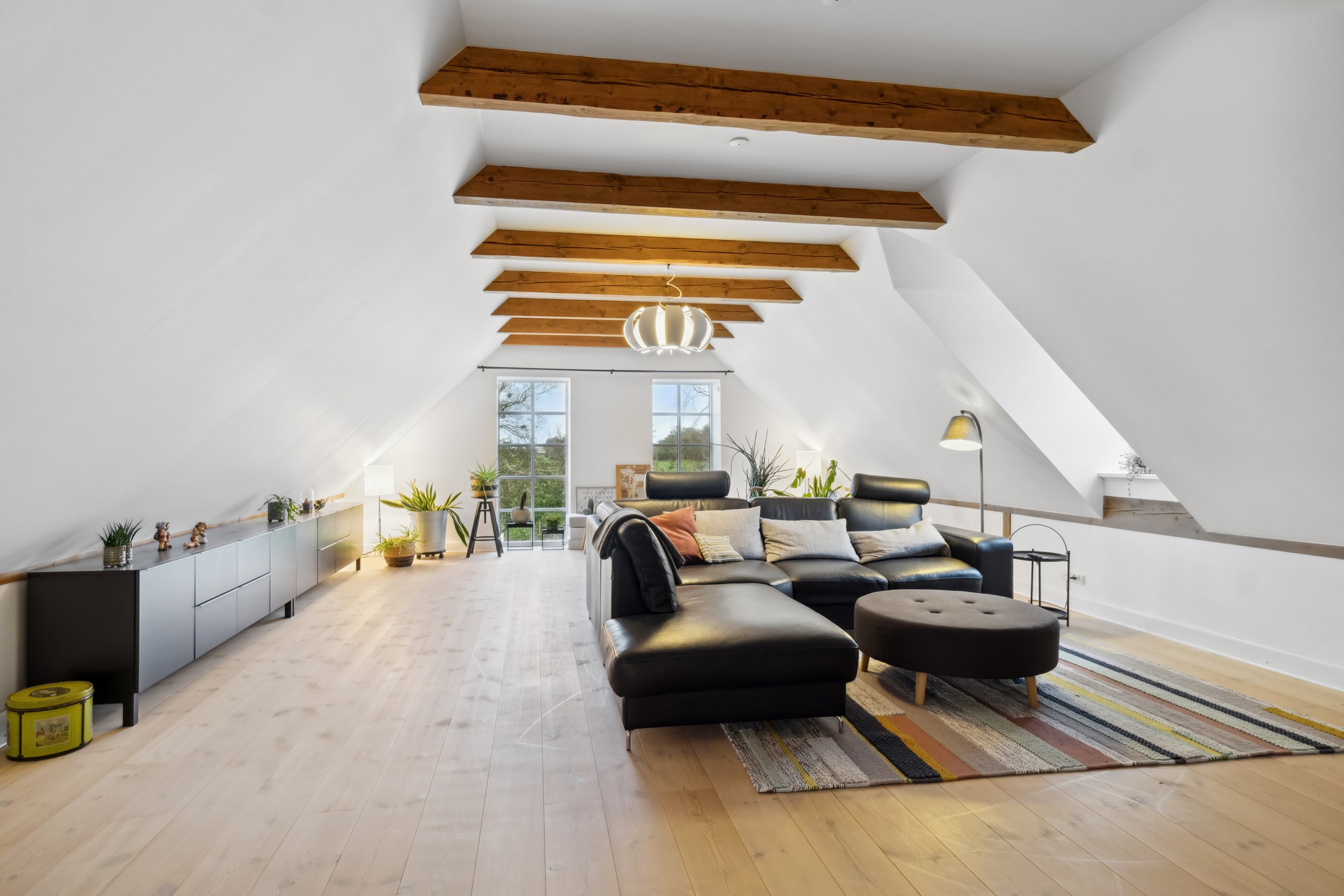 Fremhævet stue billede i fuldskærmstilstand. Billede af Gedsteddalen 9, V Hornum, 9640 Farsø