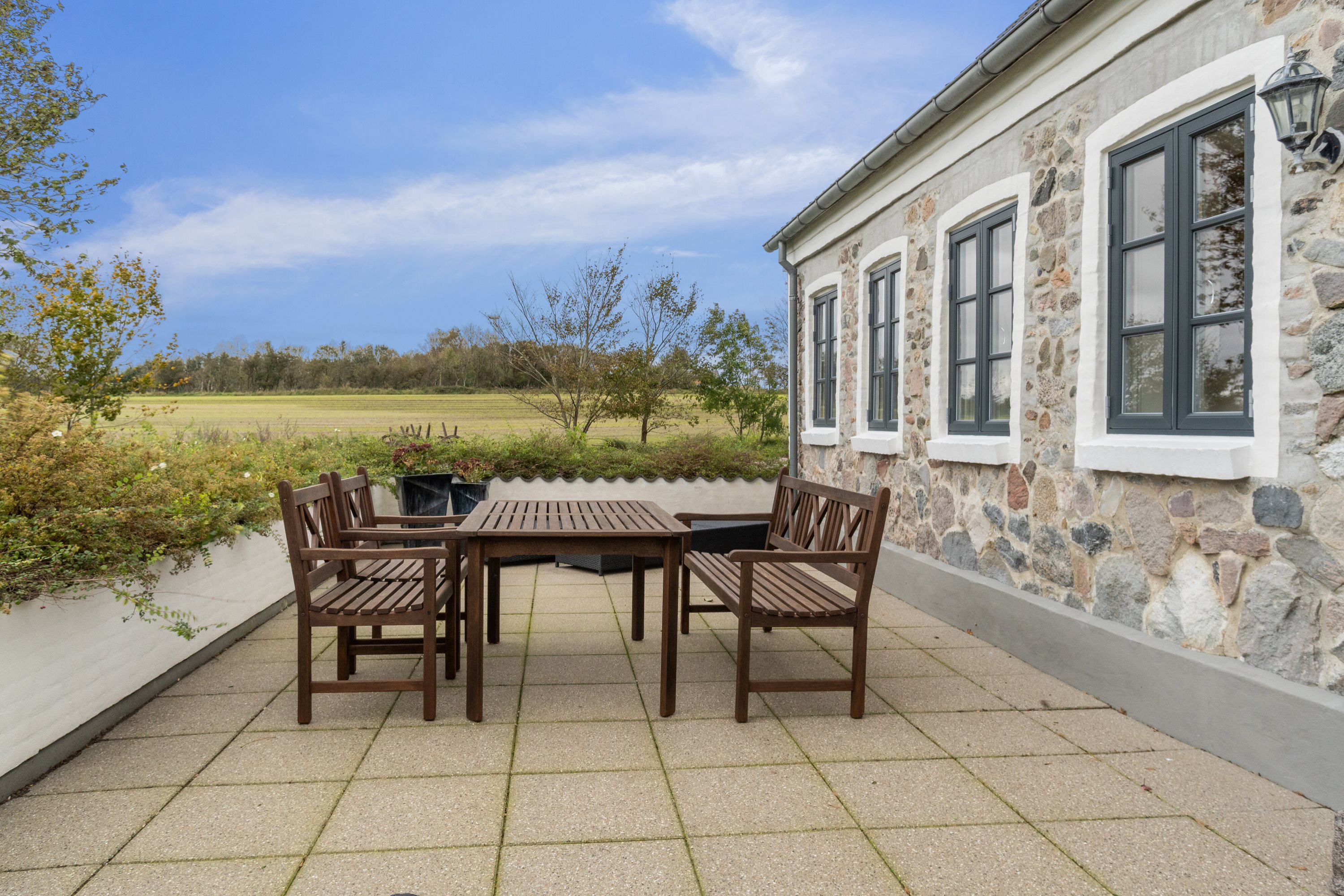 Fremhævet terrasse billede i fuldskærmstilstand. Billede af Gedsteddalen 9, V Hornum, 9640 Farsø