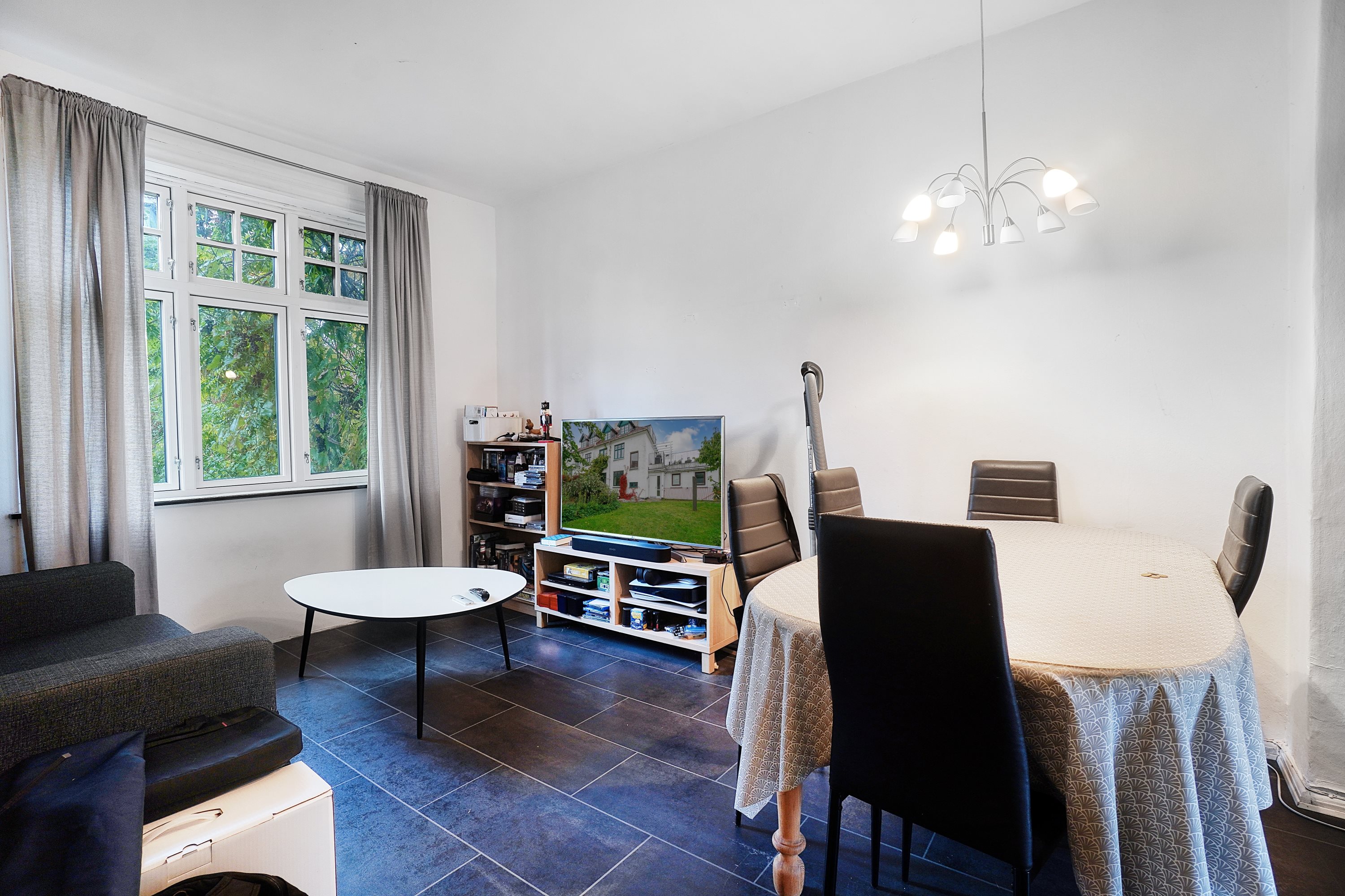 Fremhævet stue billede i fuldskærmstilstand. Billede af Valby Langgade 171, st.., 2500 Valby