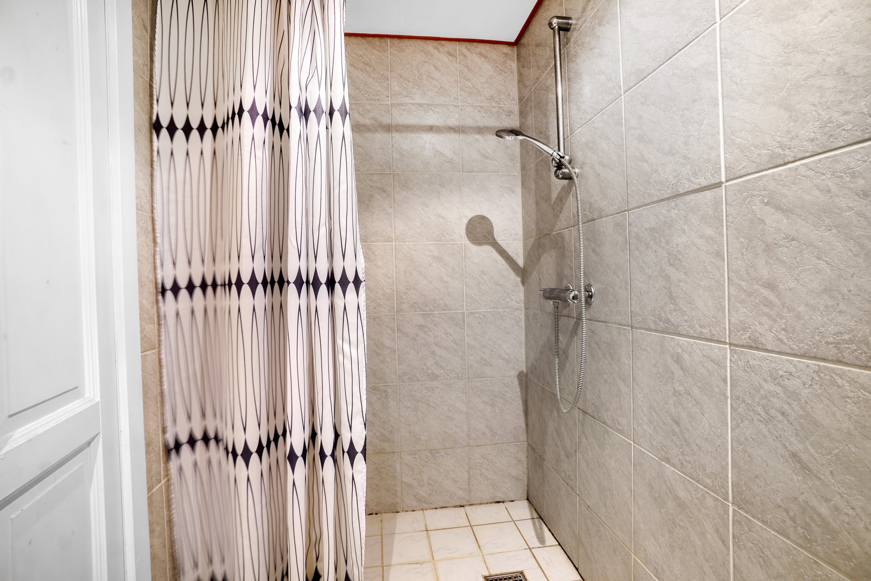 Fremhævet badeværelse billede i fuldskærmstilstand. Billede af Valby Langgade 171, st.., 2500 Valby