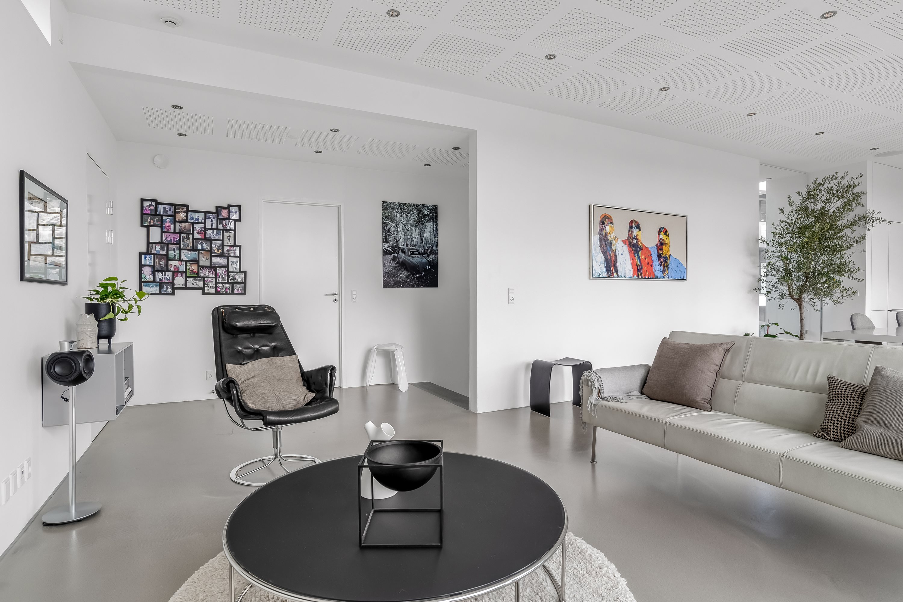 Fremhævet stue billede i fuldskærmstilstand. Billede af Lyngbakken 14A, 7500 Holstebro