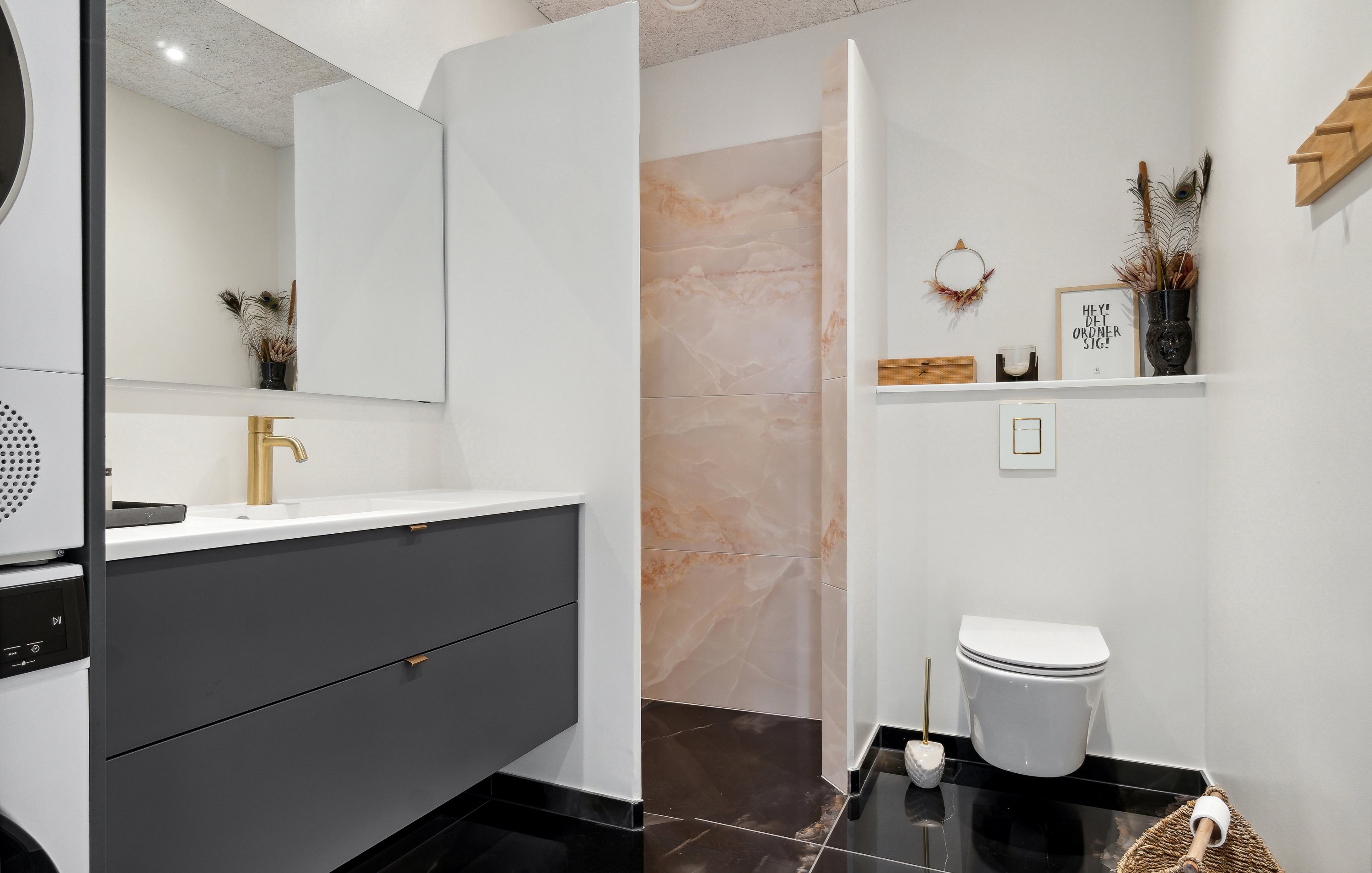 Fremhævet andet billede i fuldskærmstilstand. Billede af Sortebærbakken 7A, Vorupør, 7700 Thisted