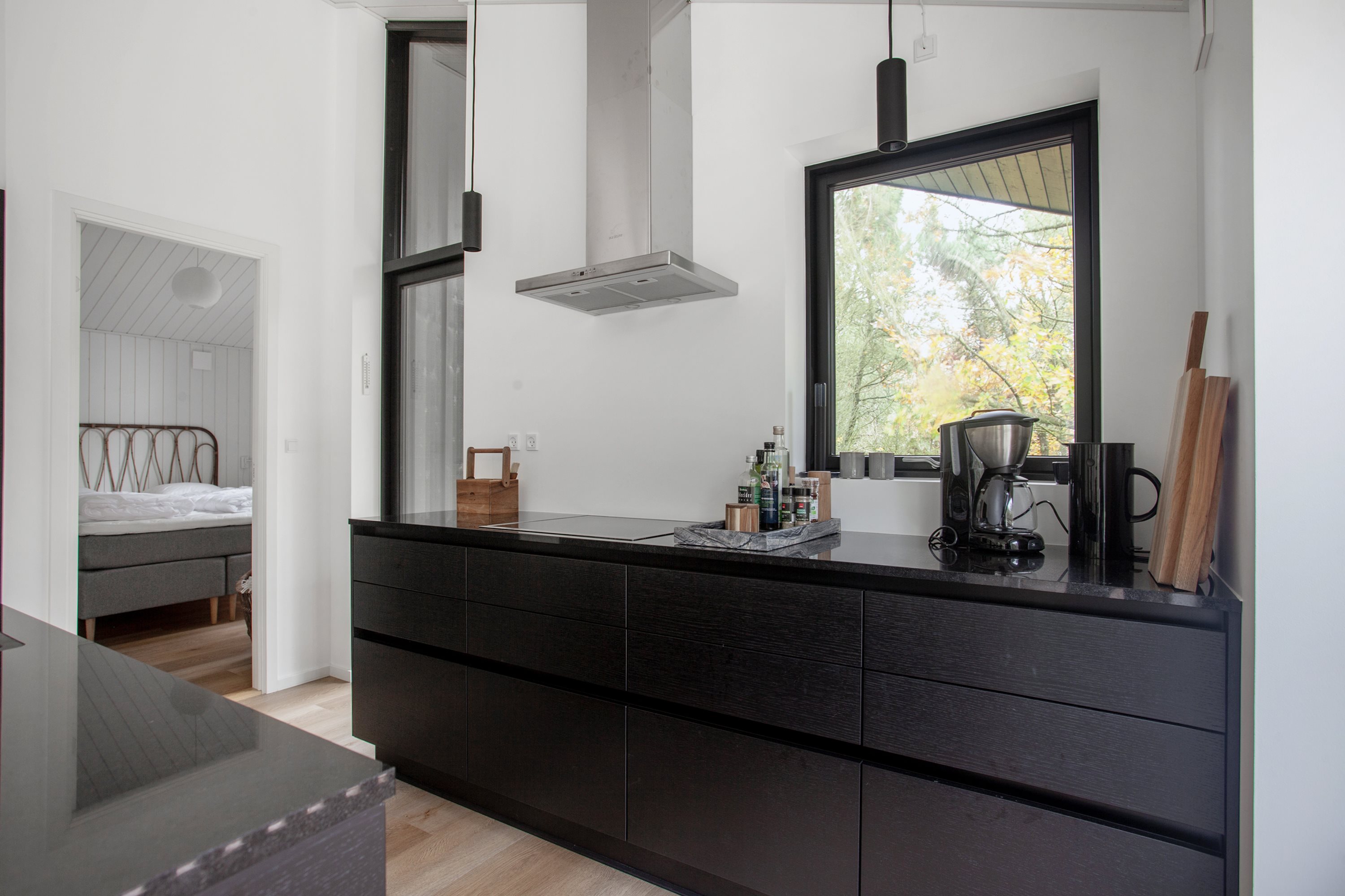 Fremhævet køkken billede i fuldskærmstilstand. Billede af På Remmerne 59, Remmerne, 9940 Læsø