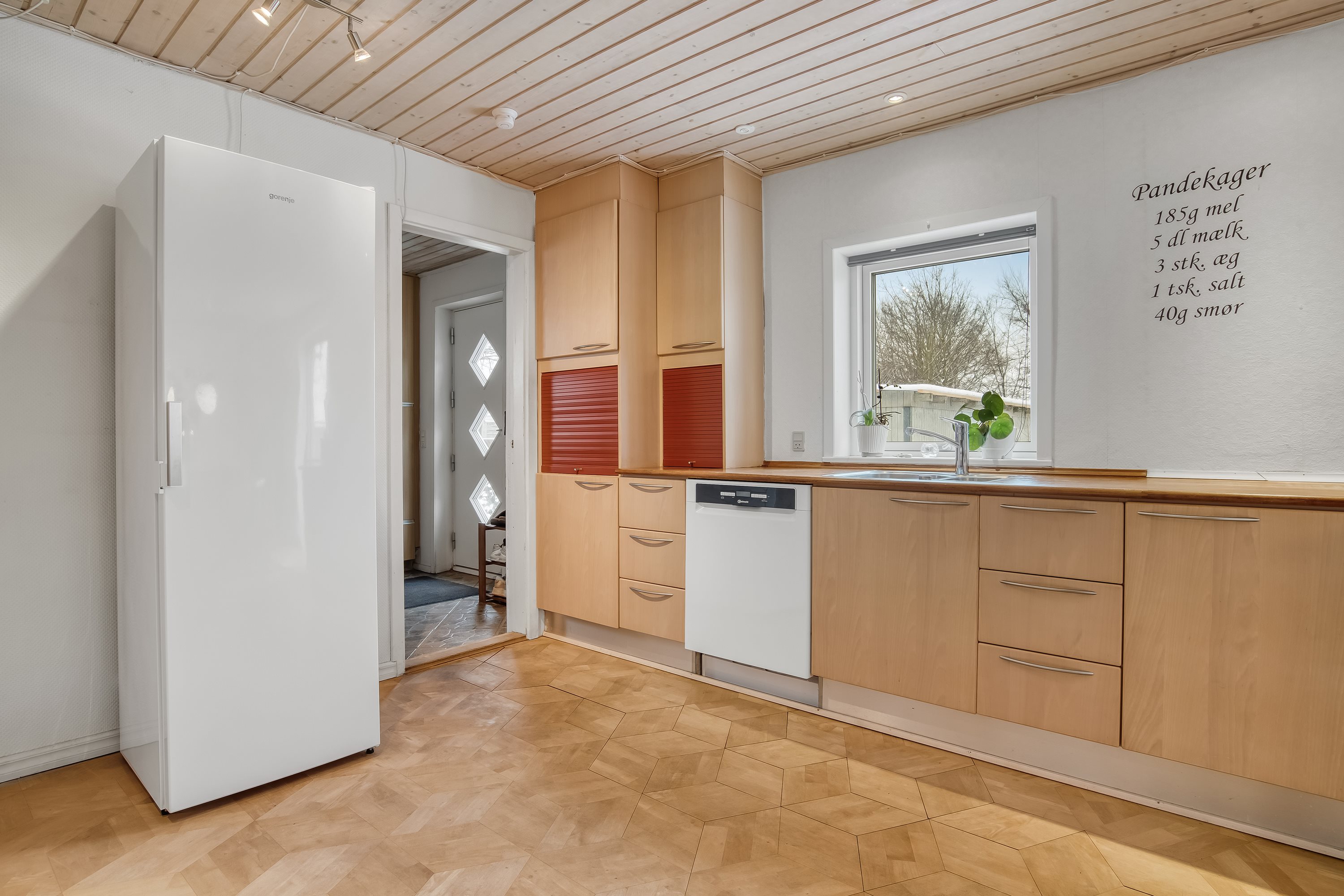 Fremhævet køkken billede i fuldskærmstilstand. Billede af Hovedgaden 16, Tvis, 7500 Holstebro