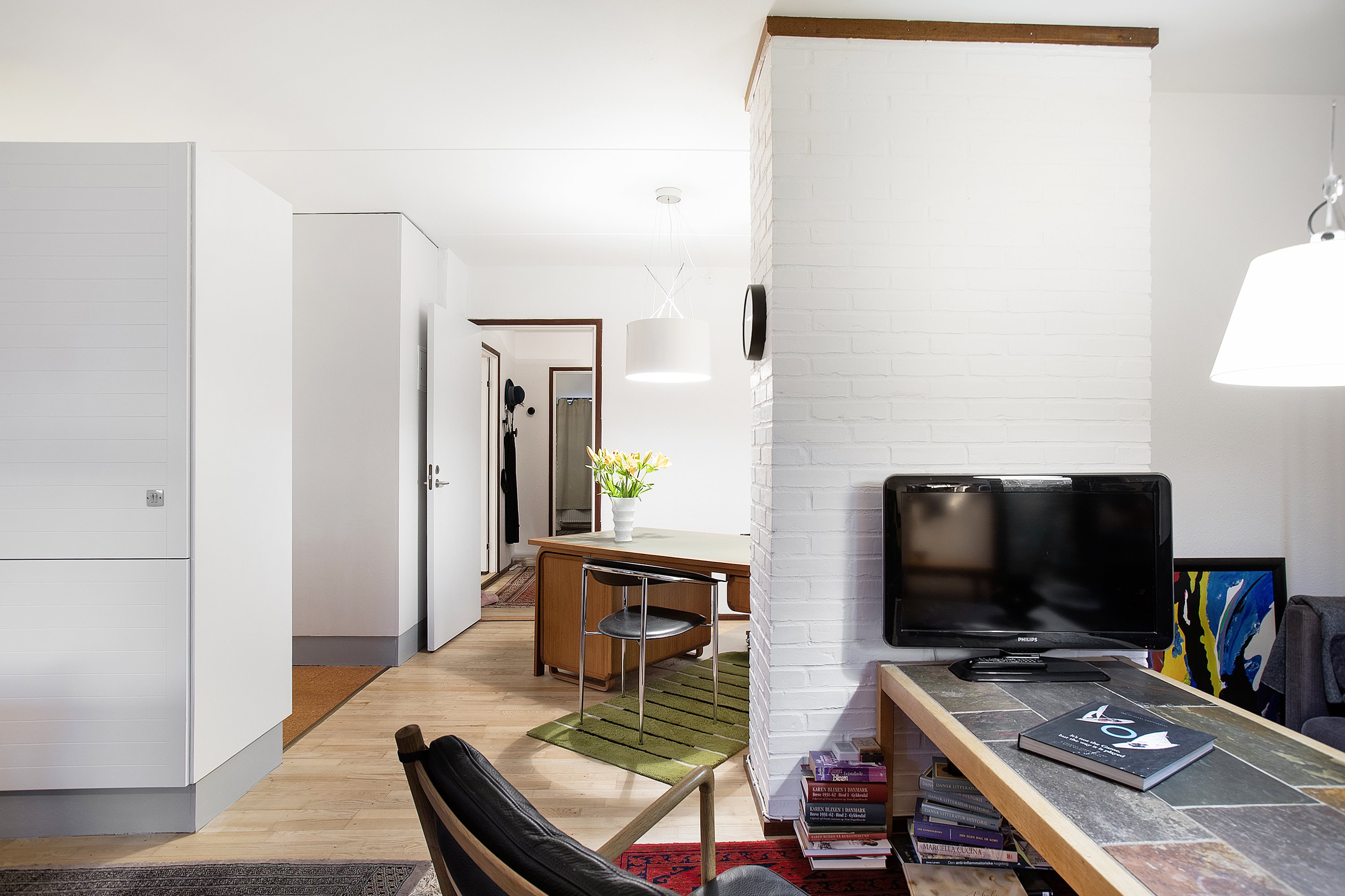 Fremhævet stue billede i fuldskærmstilstand. Billede af Strandvejen 211C, st.. th., 2900 Hellerup