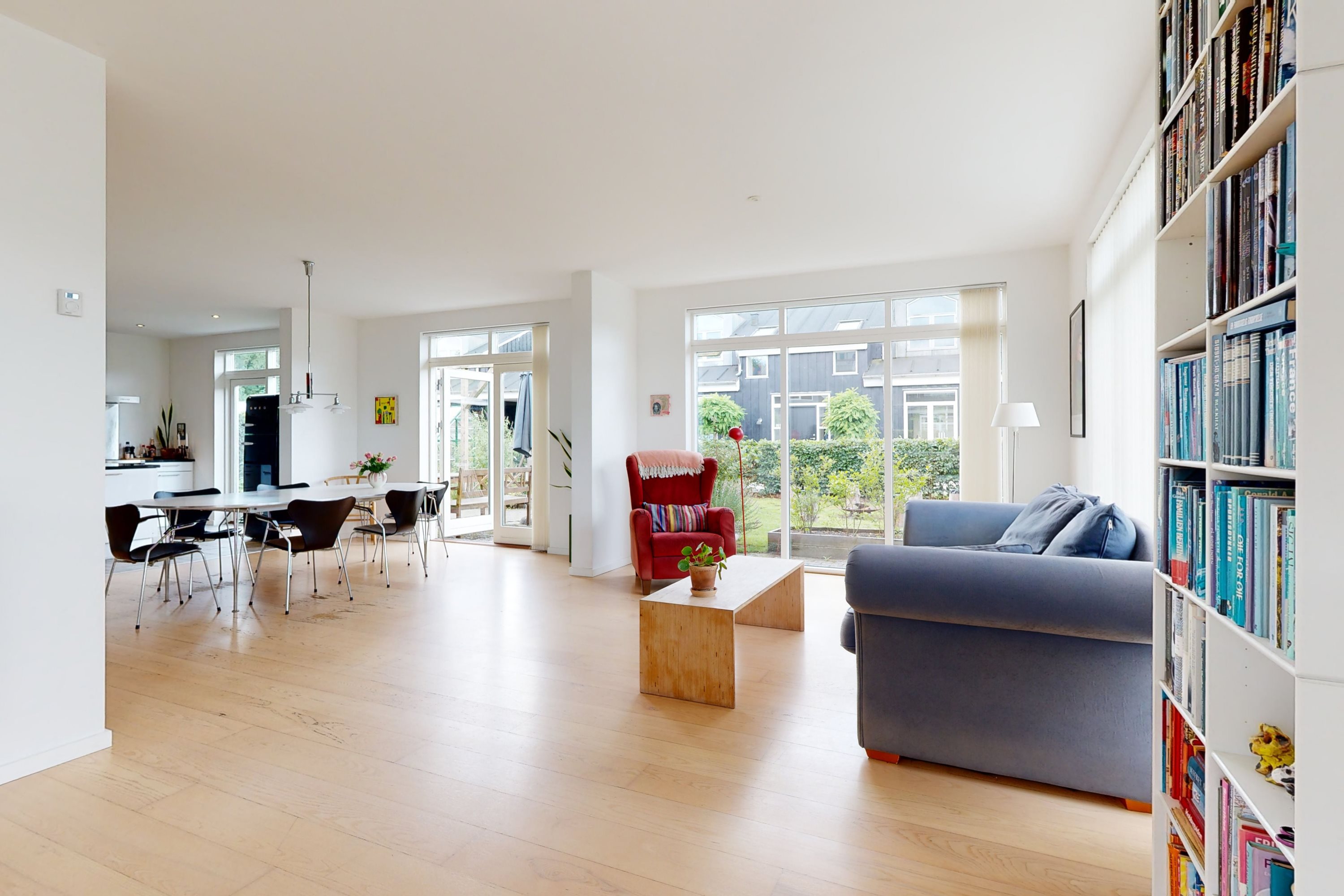 Fremhævet andet billede i fuldskærmstilstand. Billede af Videbechs Alle 23, Hald Ege, 8800 Viborg