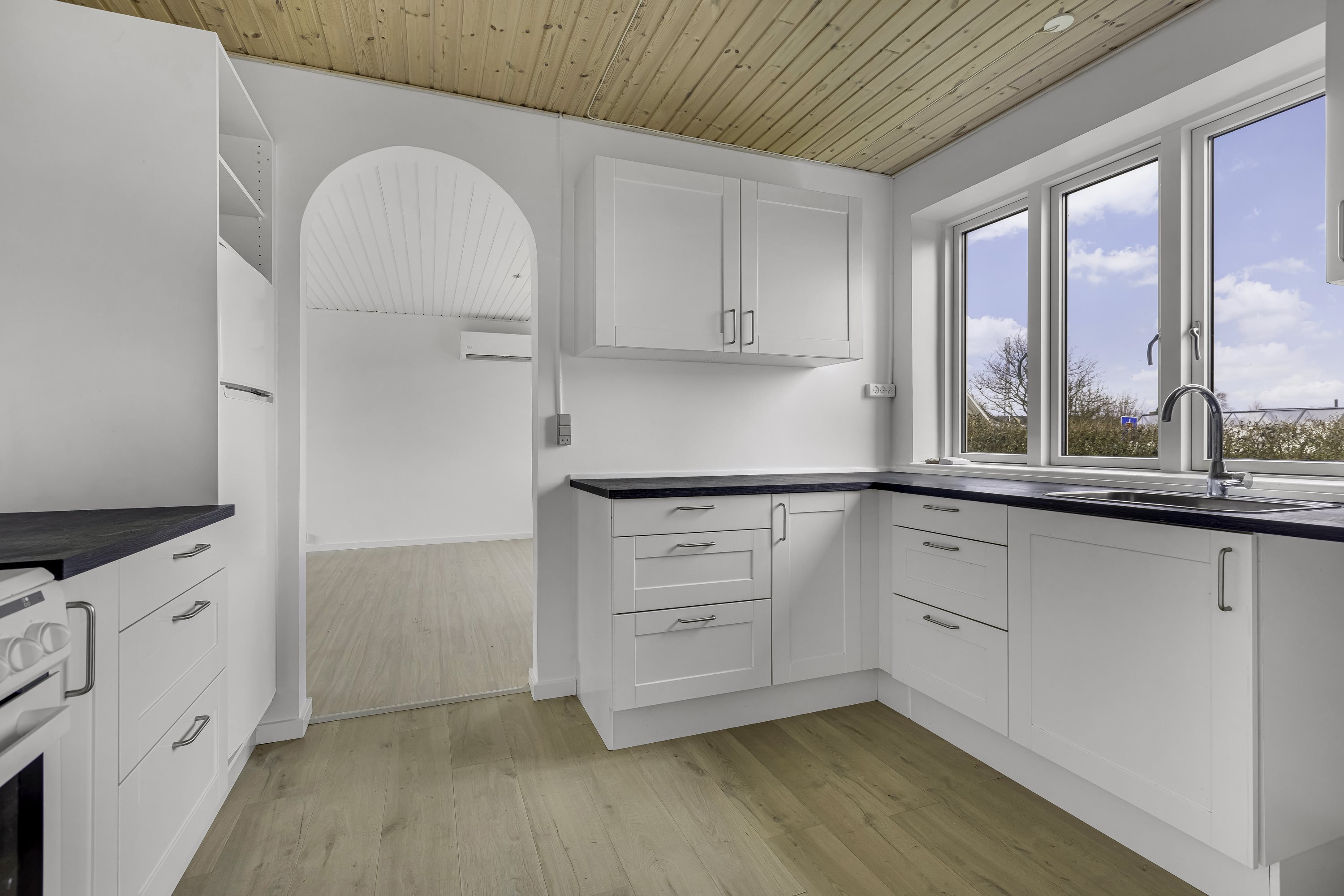 Miniaturebillede 1: køkken. Billede af Banevej 60, 4220 Korsør