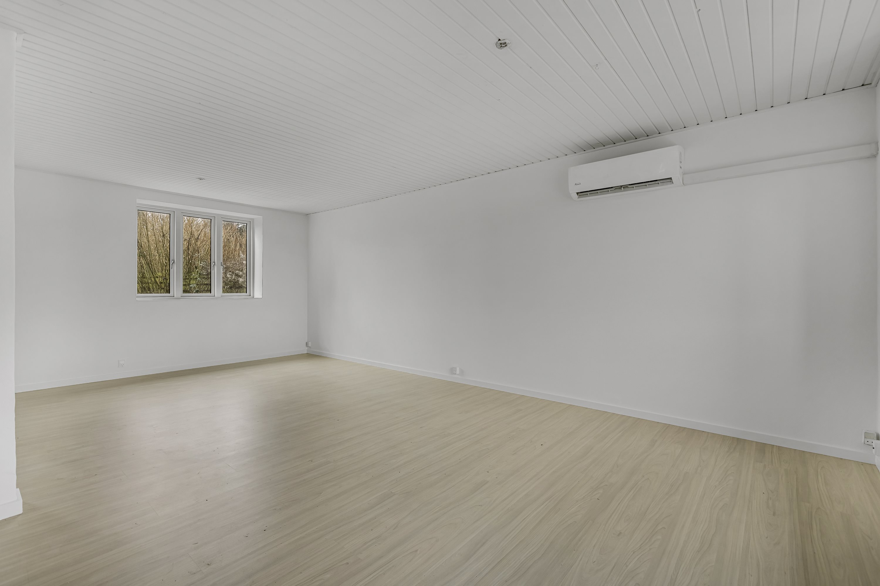 Fremhævet stue billede i fuldskærmstilstand. Billede af Banevej 60, 4220 Korsør