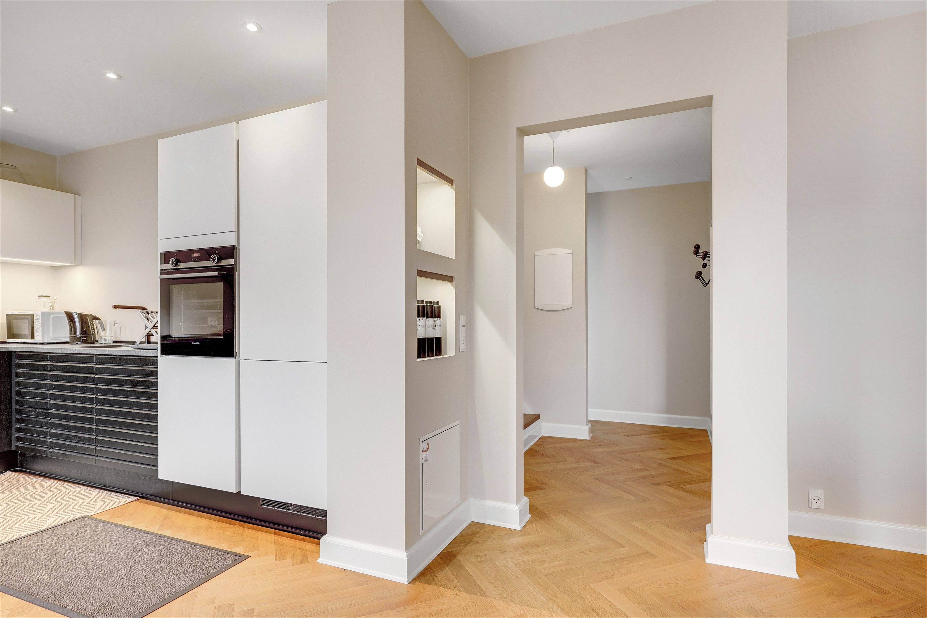 Fremhævet alrum billede i fuldskærmstilstand. Billede af Østergade 61, 2., 6700 Esbjerg