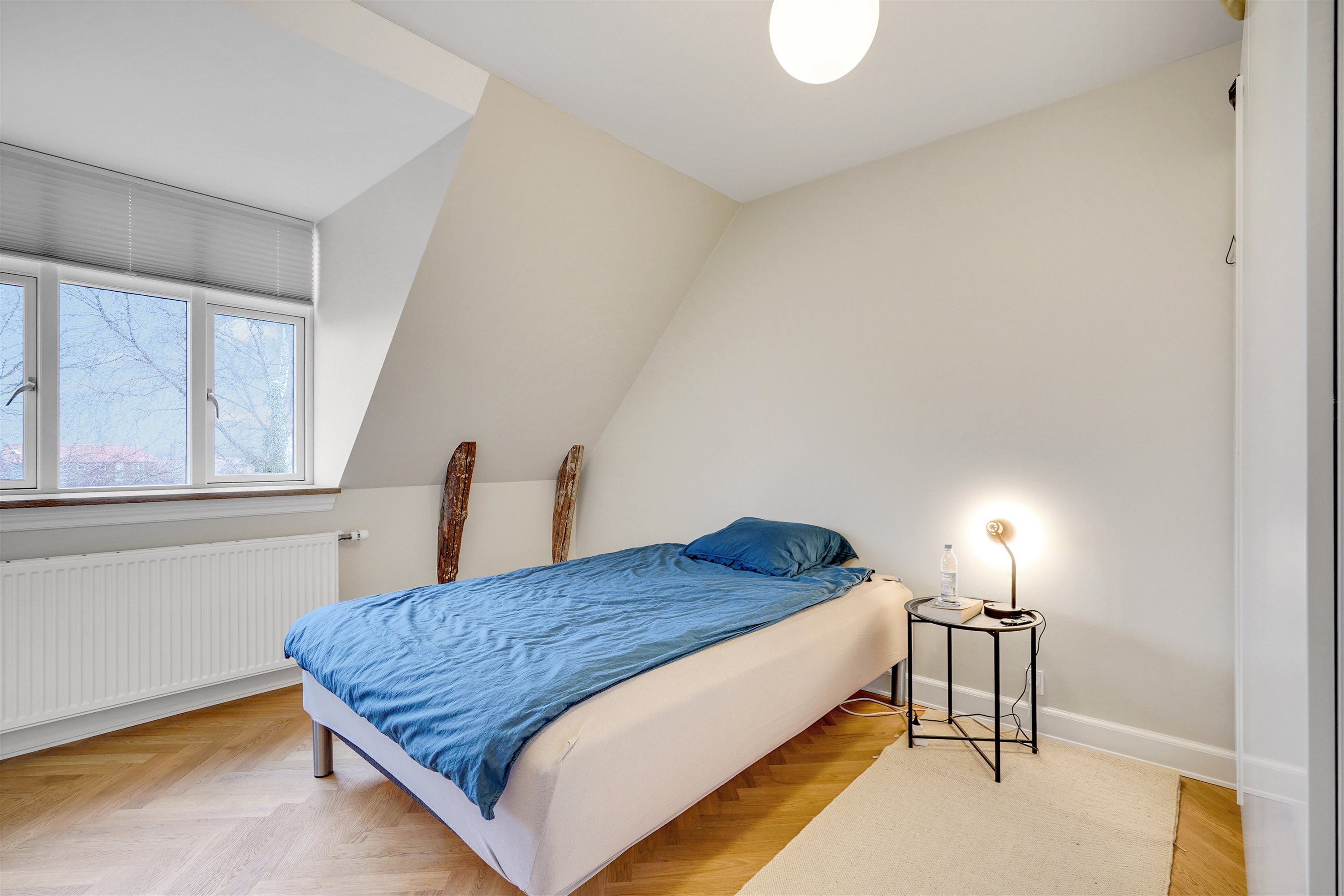 Fremhævet soveværelse billede i fuldskærmstilstand. Billede af Østergade 61, 2., 6700 Esbjerg