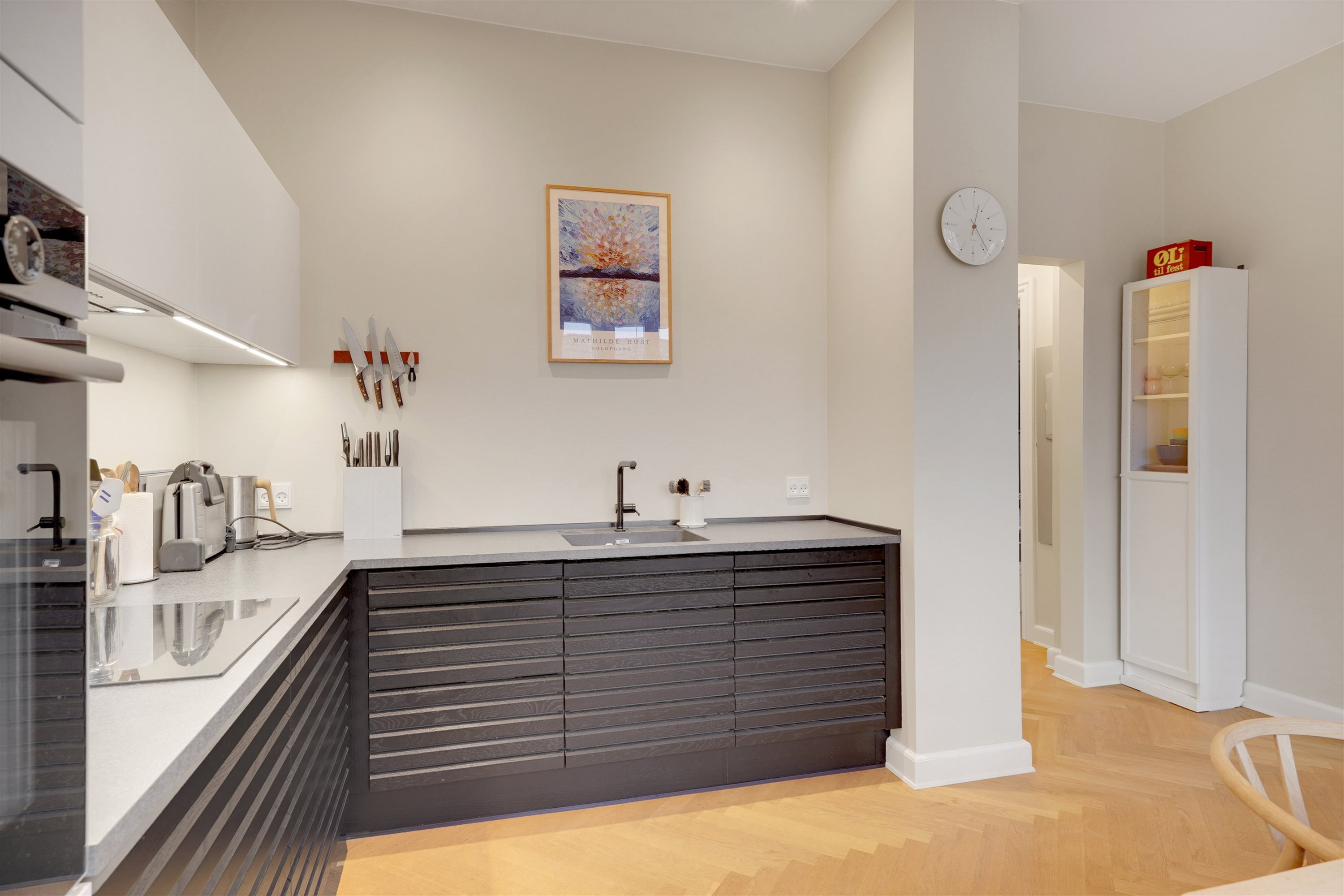 Fremhævet køkken billede i fuldskærmstilstand. Billede af Østergade 61, 1., 6700 Esbjerg