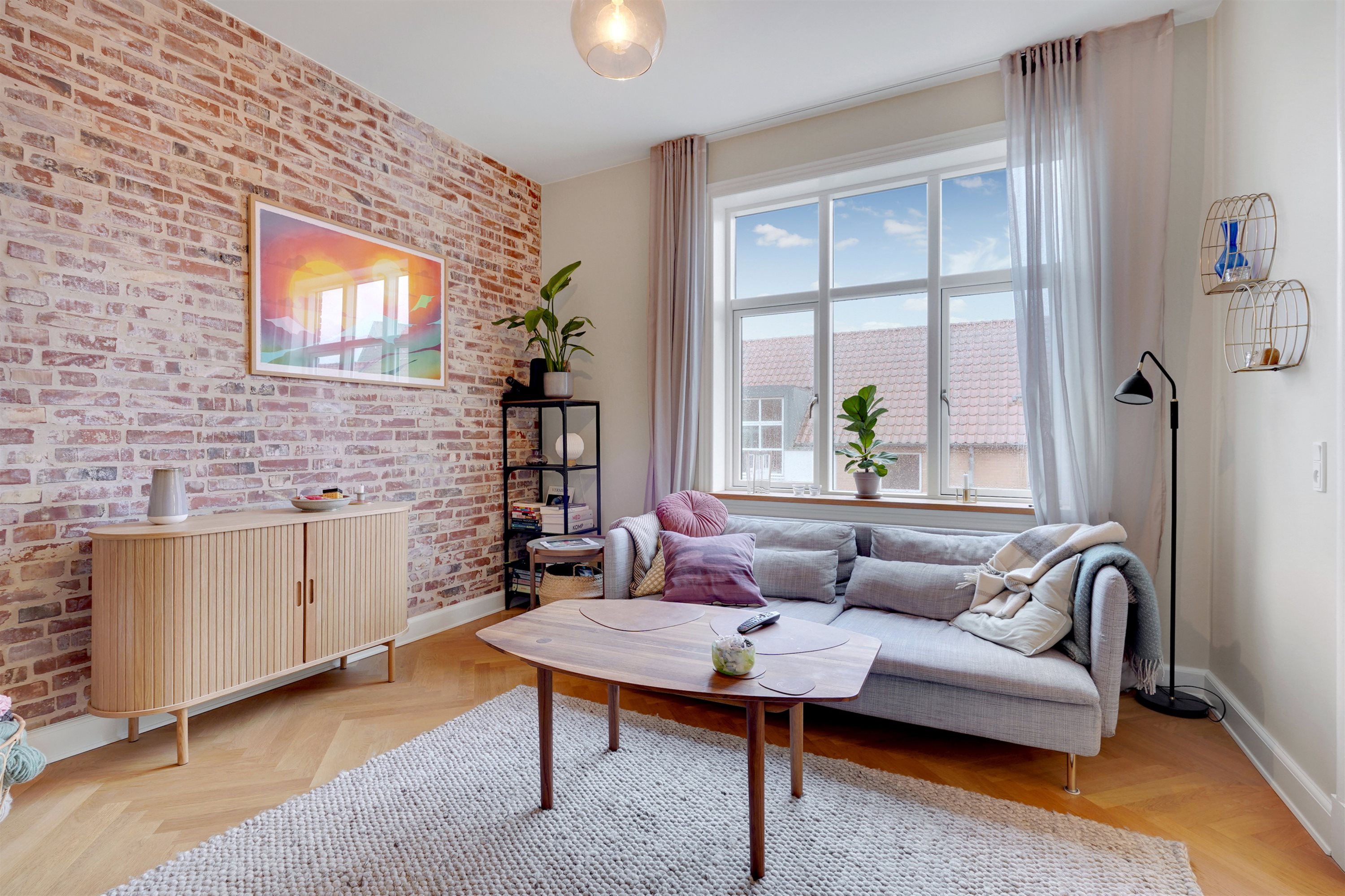 Fremhævet stue billede i fuldskærmstilstand. Billede af Østergade 61, 1., 6700 Esbjerg