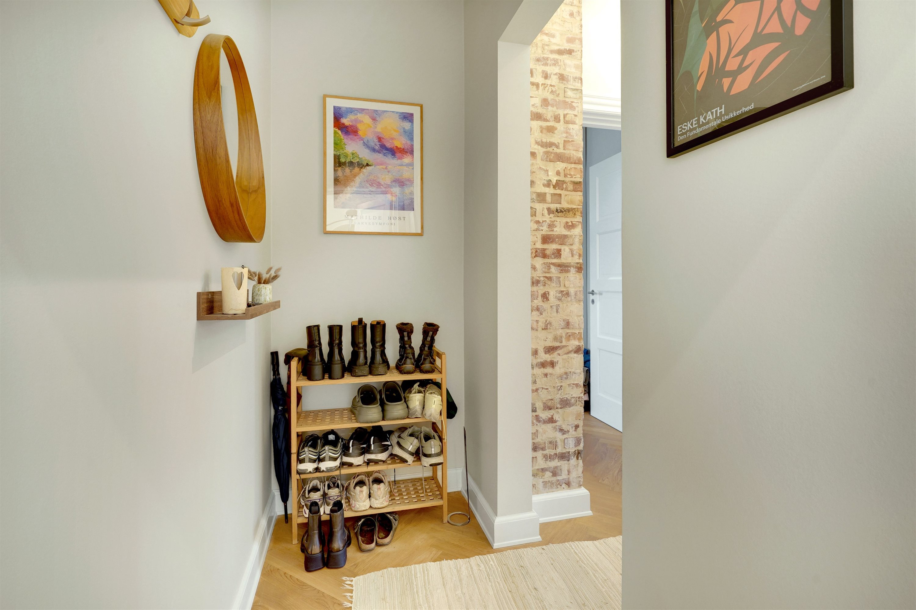 Fremhævet entré billede i fuldskærmstilstand. Billede af Østergade 61, 1., 6700 Esbjerg