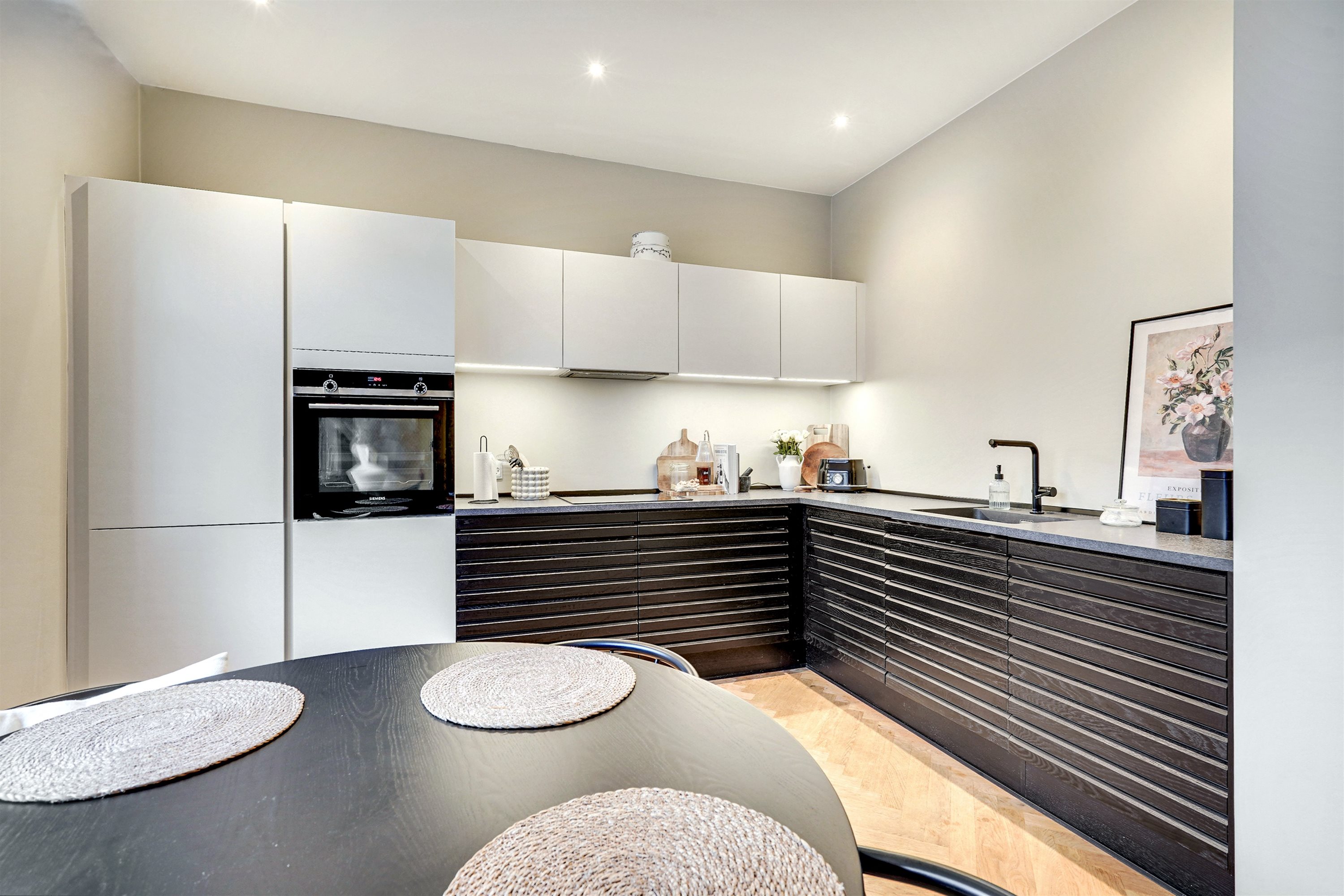 Fremhævet køkken billede i fuldskærmstilstand. Billede af Østergade 61, st.., 6700 Esbjerg