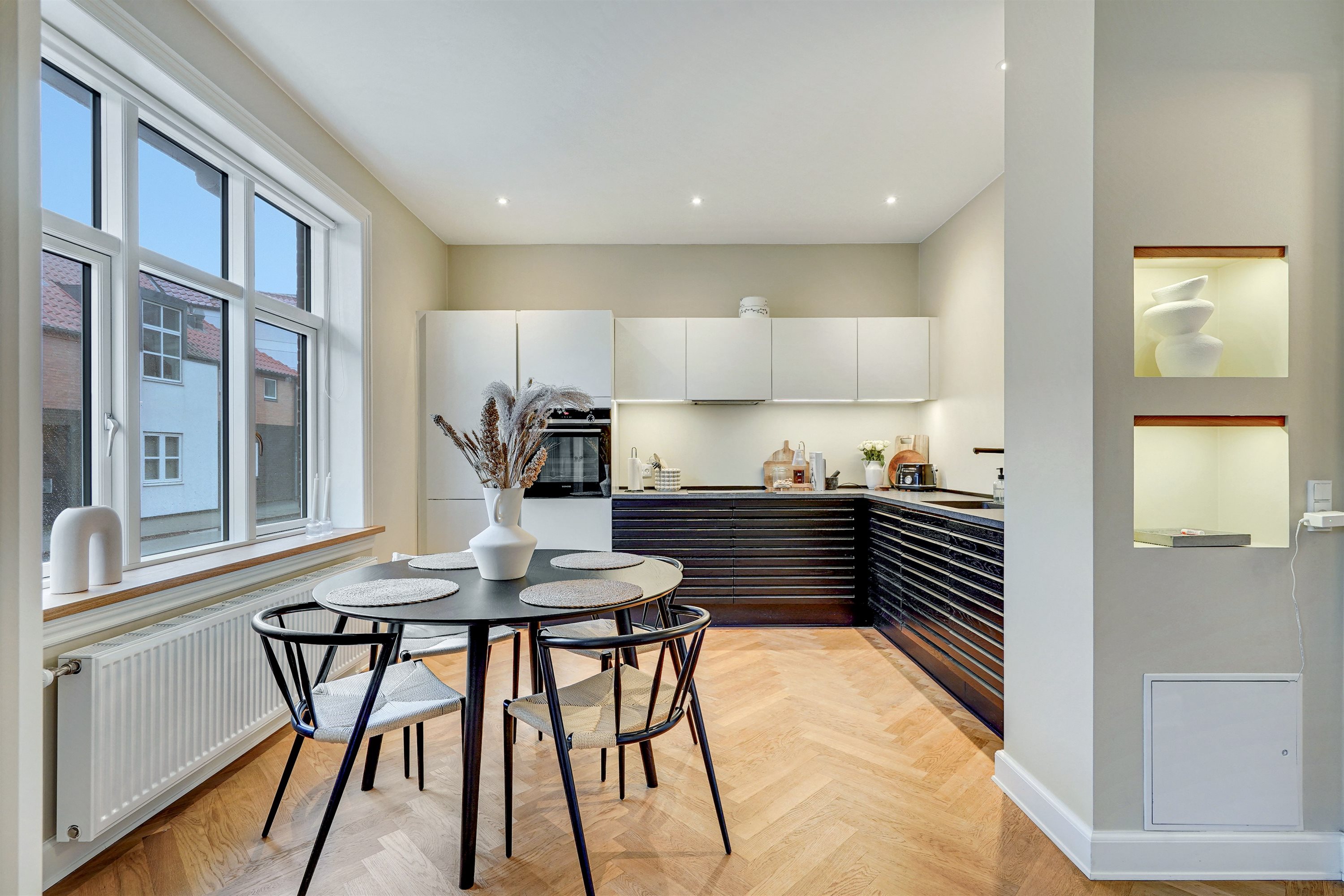 Fremhævet køkken billede i fuldskærmstilstand. Billede af Østergade 61, st.., 6700 Esbjerg