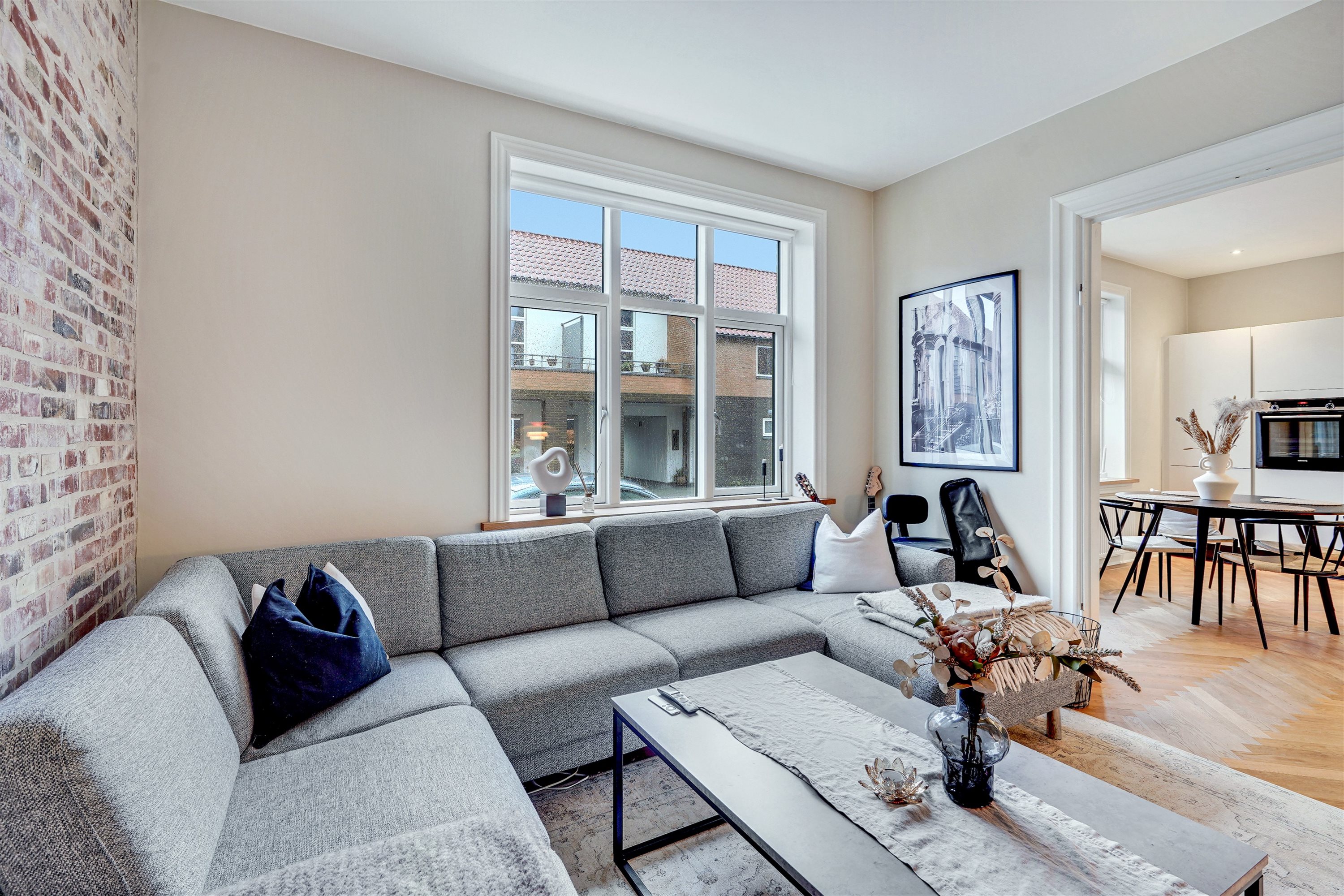 Fremhævet stue billede i fuldskærmstilstand. Billede af Østergade 61, st.., 6700 Esbjerg