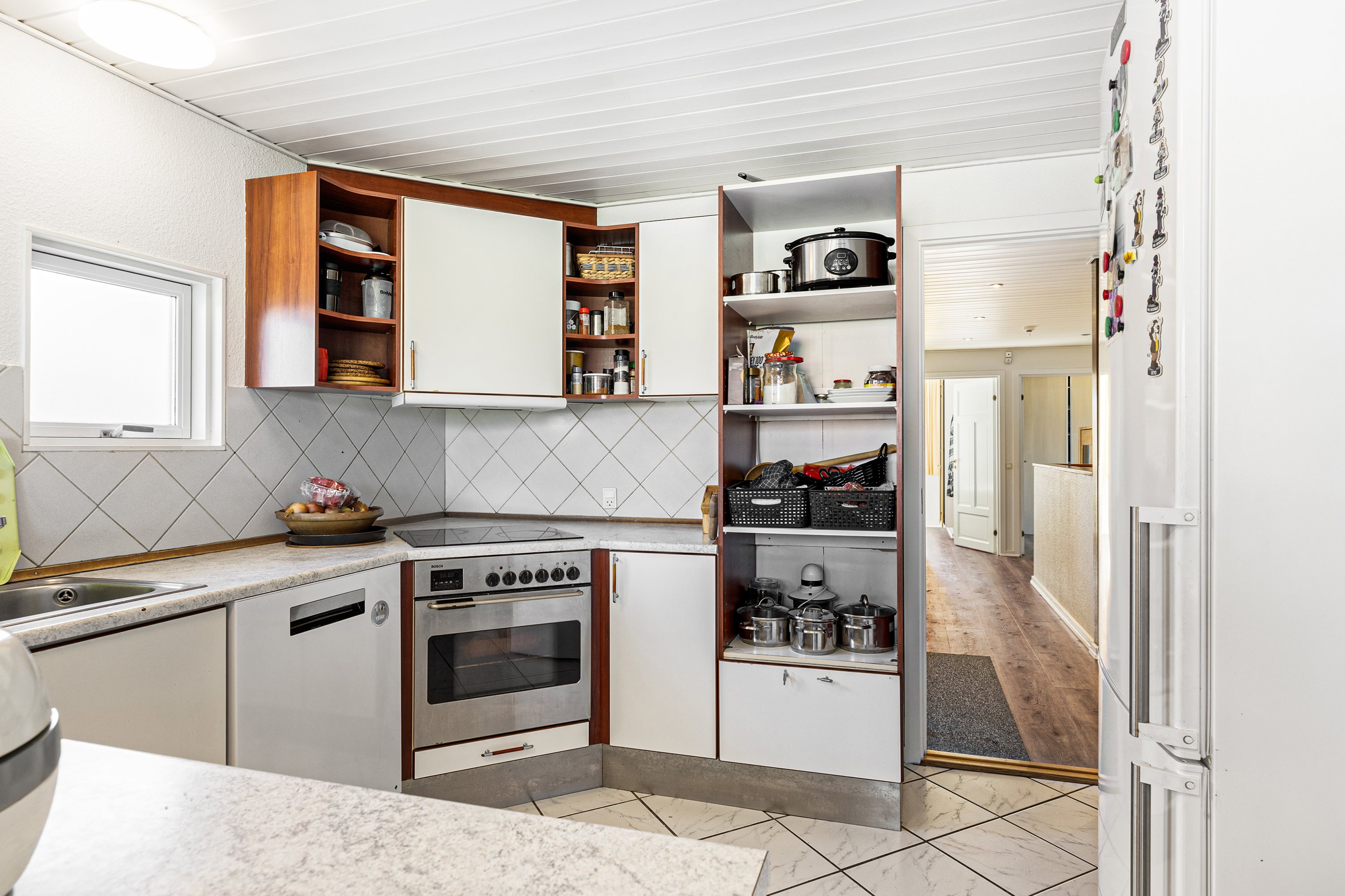 Fremhævet køkken billede i fuldskærmstilstand. Billede af Solvænget 3, Bovrup, 6200 Aabenraa