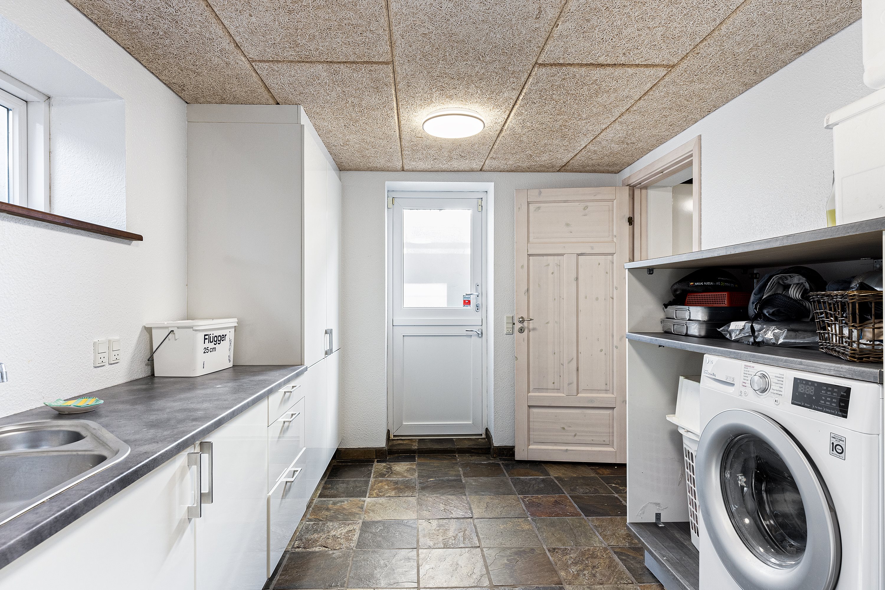 Fremhævet vaskerum billede i fuldskærmstilstand. Billede af Solvænget 3, Bovrup, 6200 Aabenraa