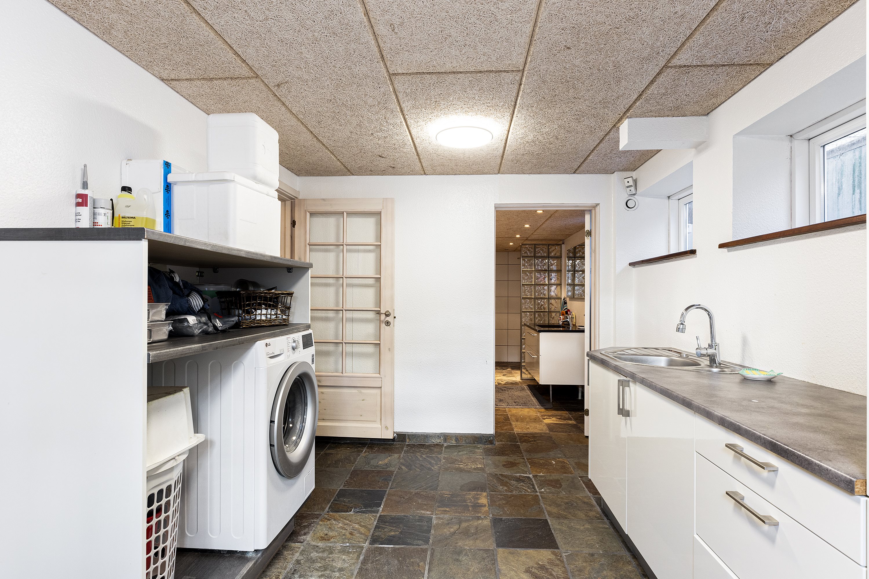 Fremhævet vaskerum billede i fuldskærmstilstand. Billede af Solvænget 3, Bovrup, 6200 Aabenraa