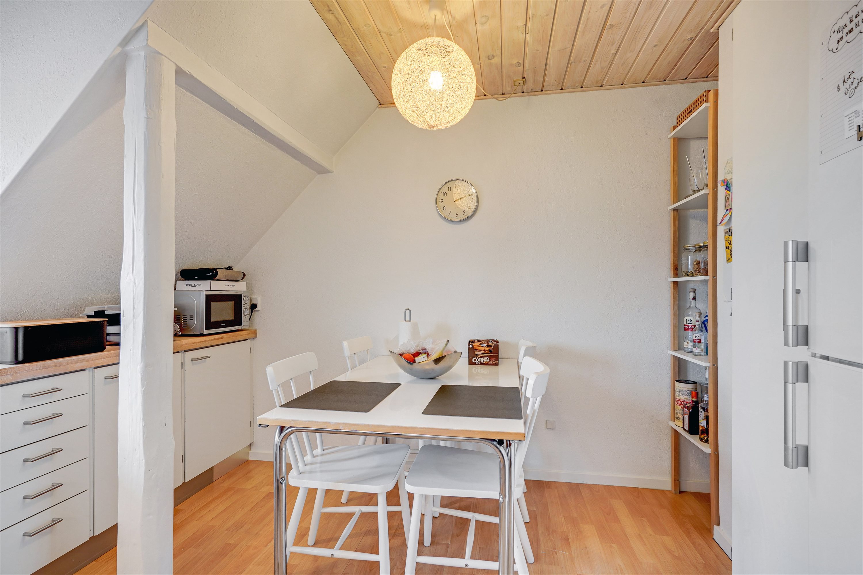 Fremhævet køkken billede i fuldskærmstilstand. Billede af Tjæreborg Stationsvej 17, 6731 Tjæreborg