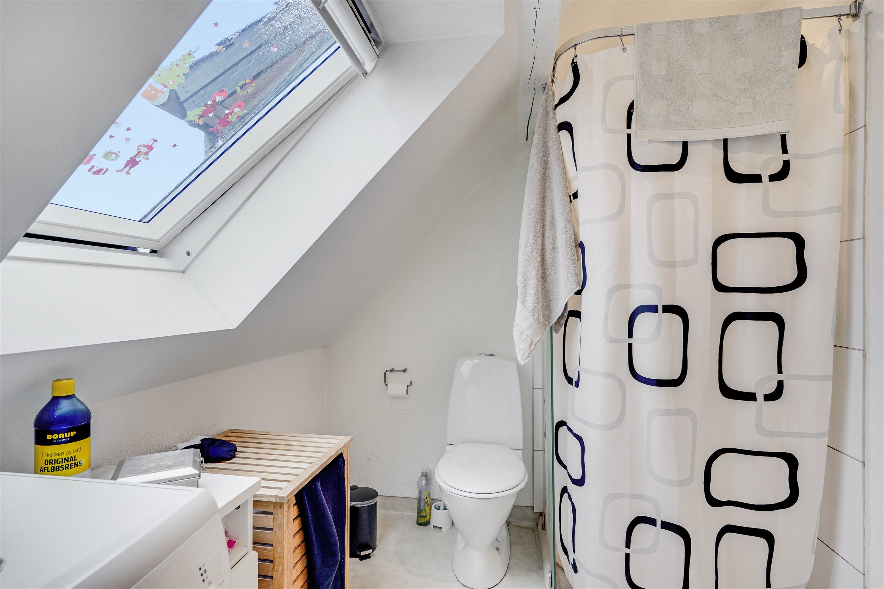 Fremhævet badeværelse billede i fuldskærmstilstand. Billede af Tjæreborg Stationsvej 17, 6731 Tjæreborg