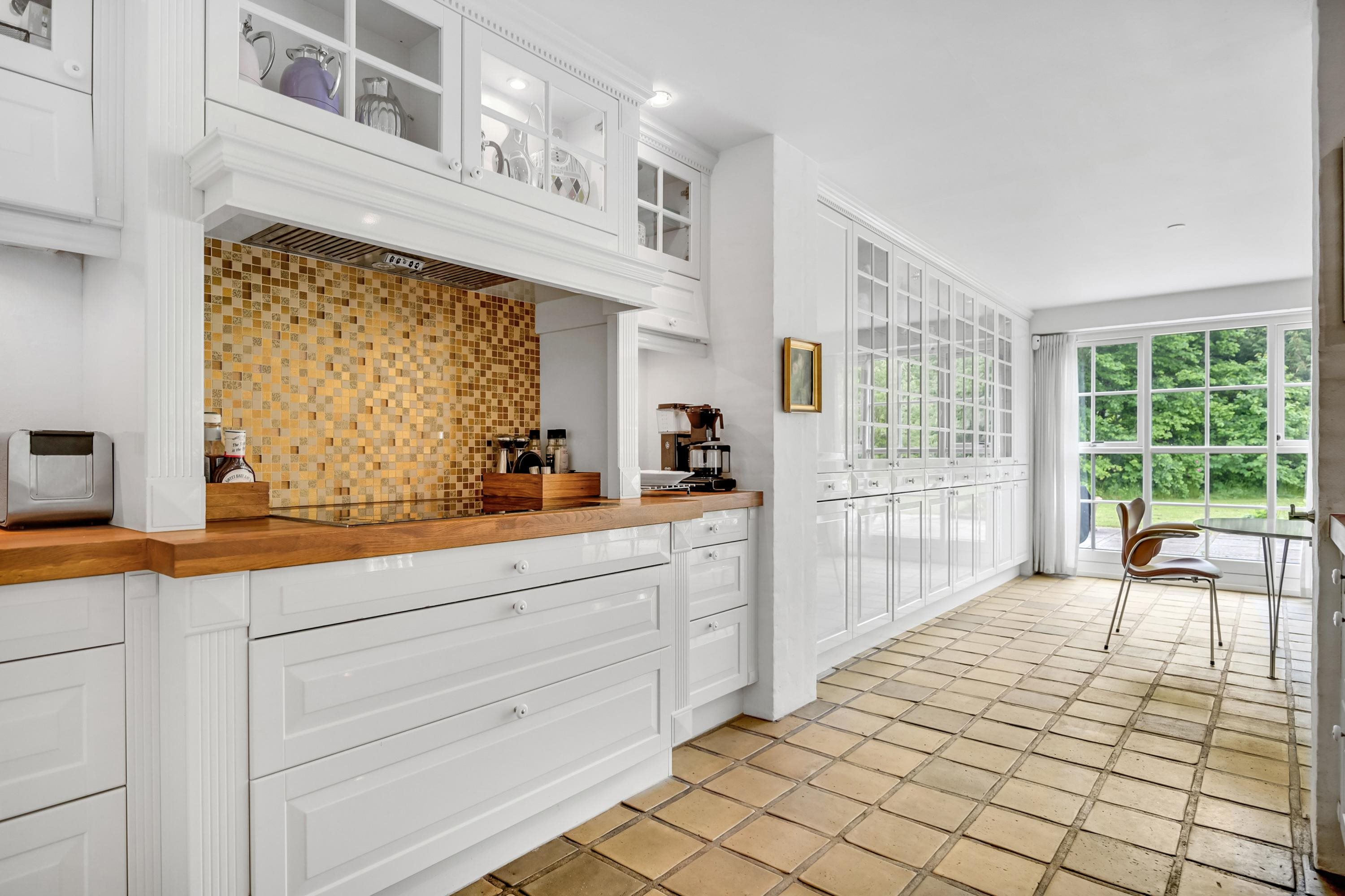 Fremhævet køkken billede i fuldskærmstilstand. Billede af Banetoften 10, 8530 Hjortshøj