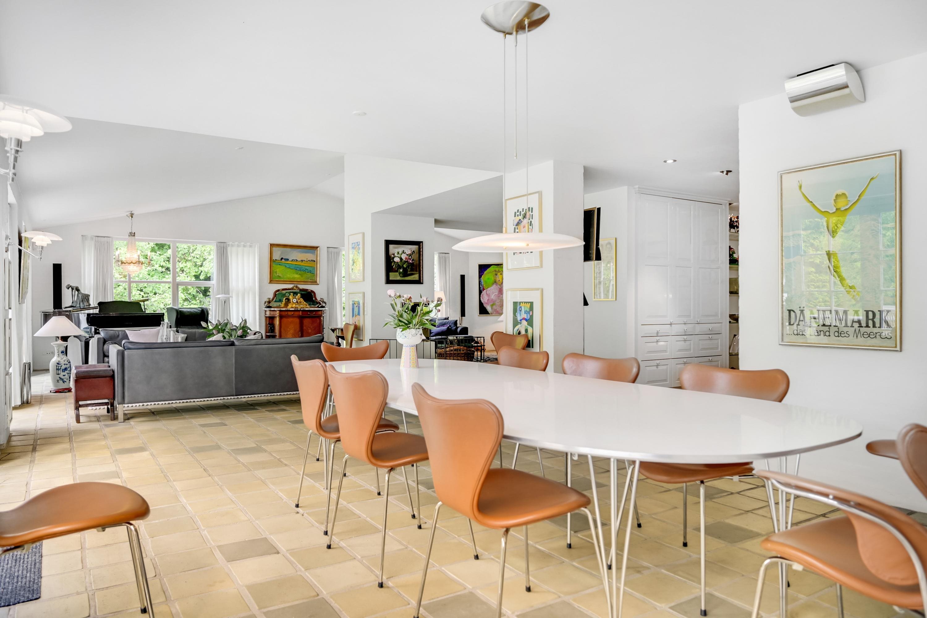 Fremhævet alrum billede i fuldskærmstilstand. Billede af Banetoften 10, 8530 Hjortshøj