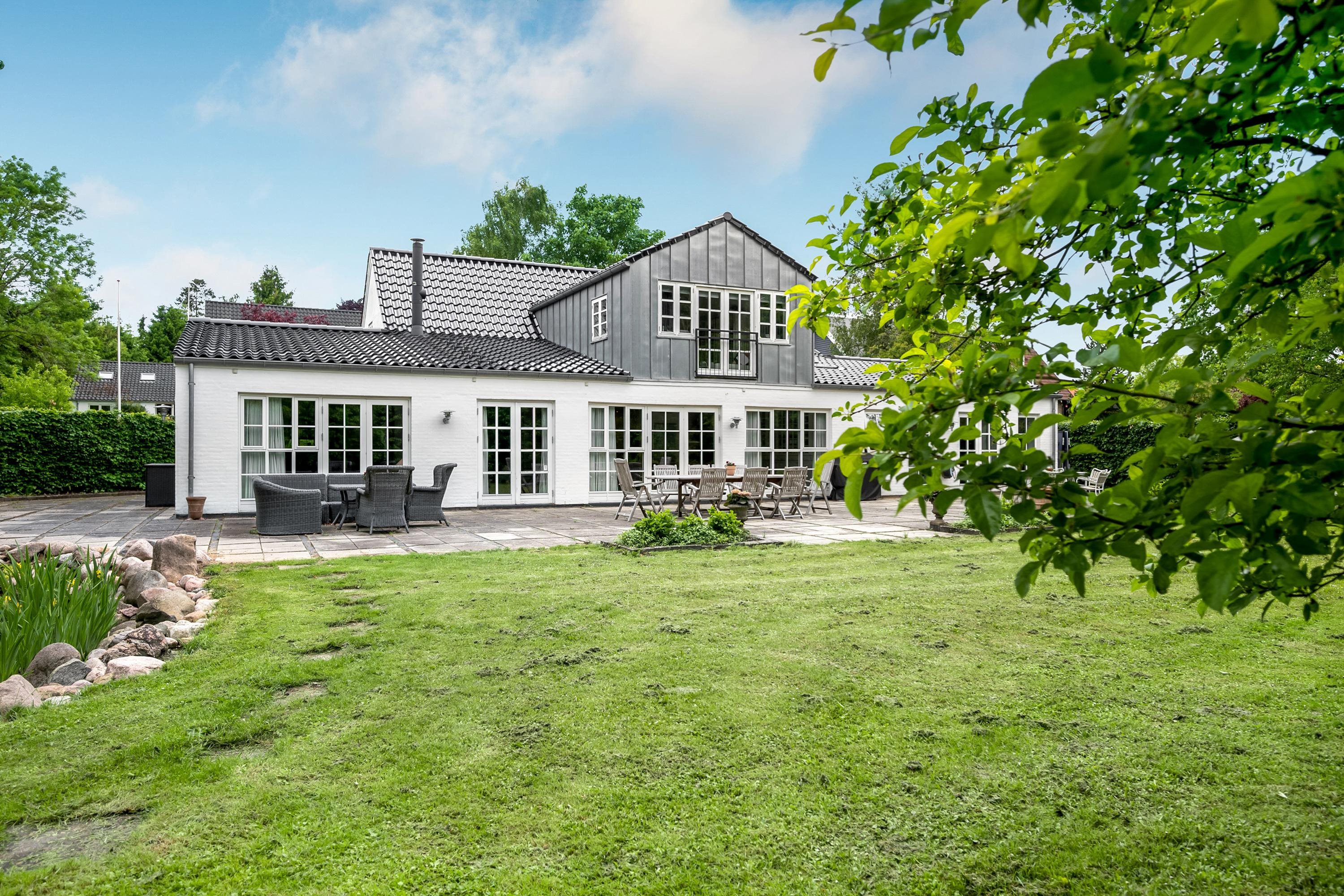 Fremhævet ejendommen billede i fuldskærmstilstand. Billede af Banetoften 10, 8530 Hjortshøj