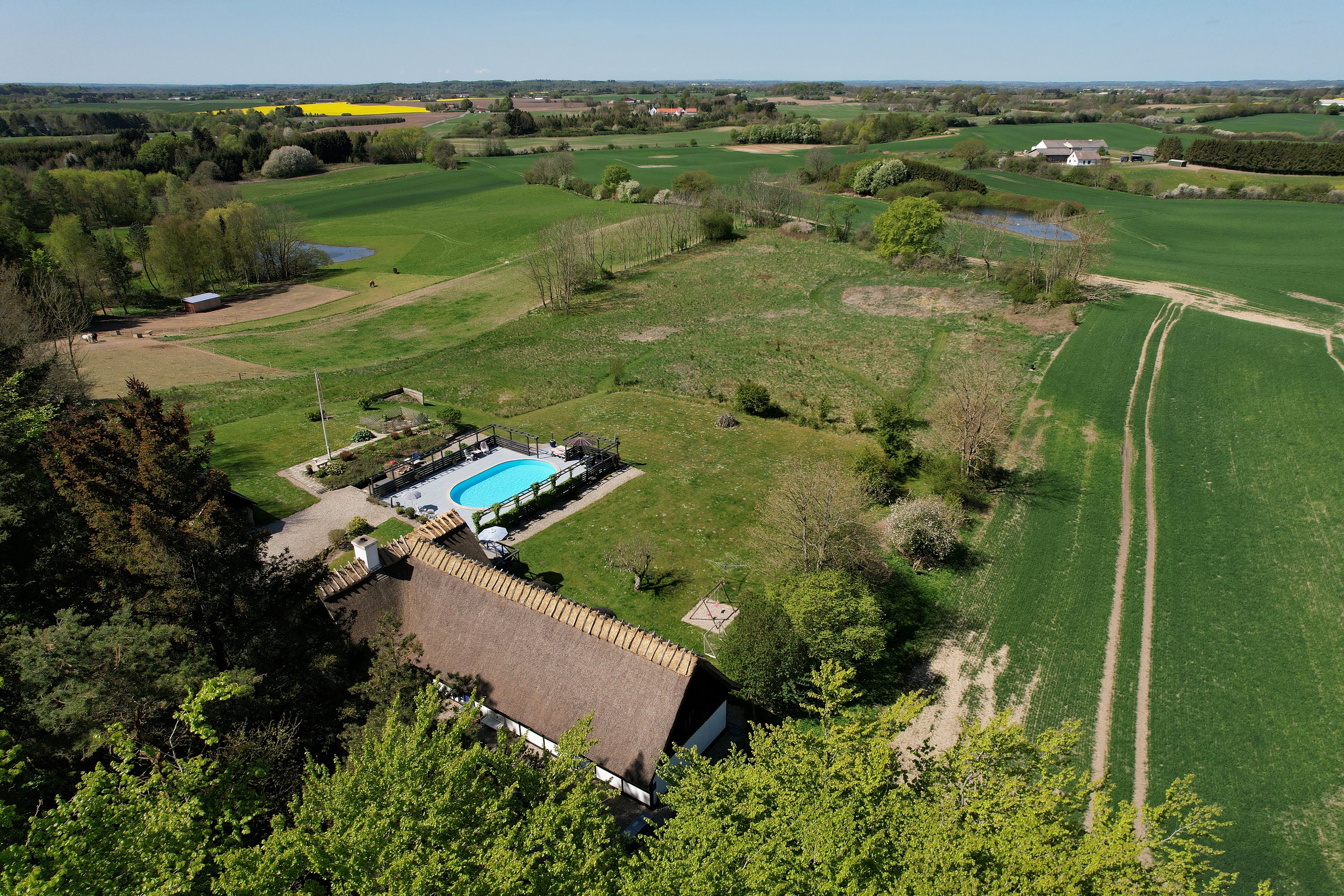 Fremhævet ejendommen billede i fuldskærmstilstand. Billede af Svalmstrupvej 7, Svalmstrup, 4174 Jystrup Midtsj