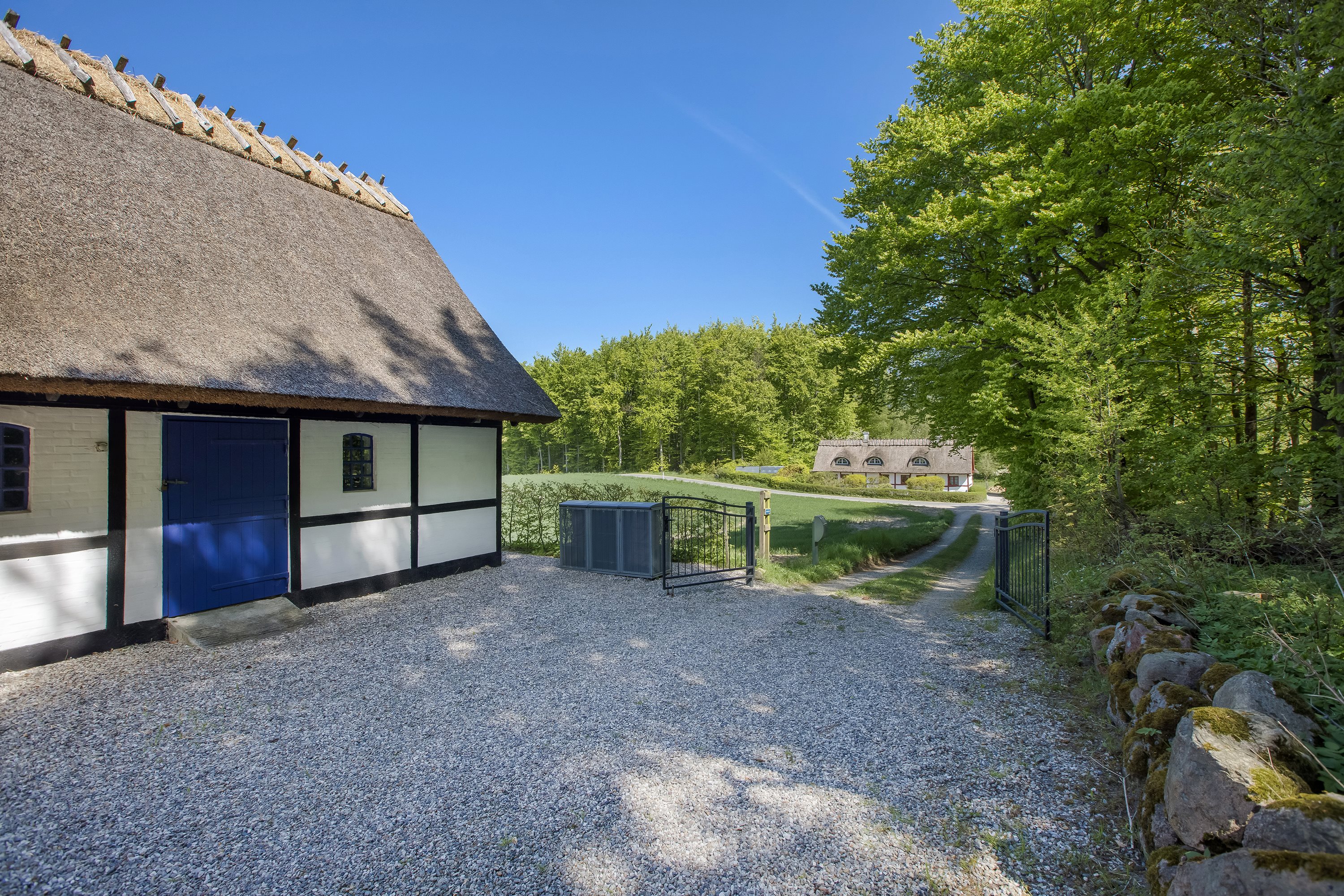 Fremhævet indkørsel billede i fuldskærmstilstand. Billede af Svalmstrupvej 7, Svalmstrup, 4174 Jystrup Midtsj