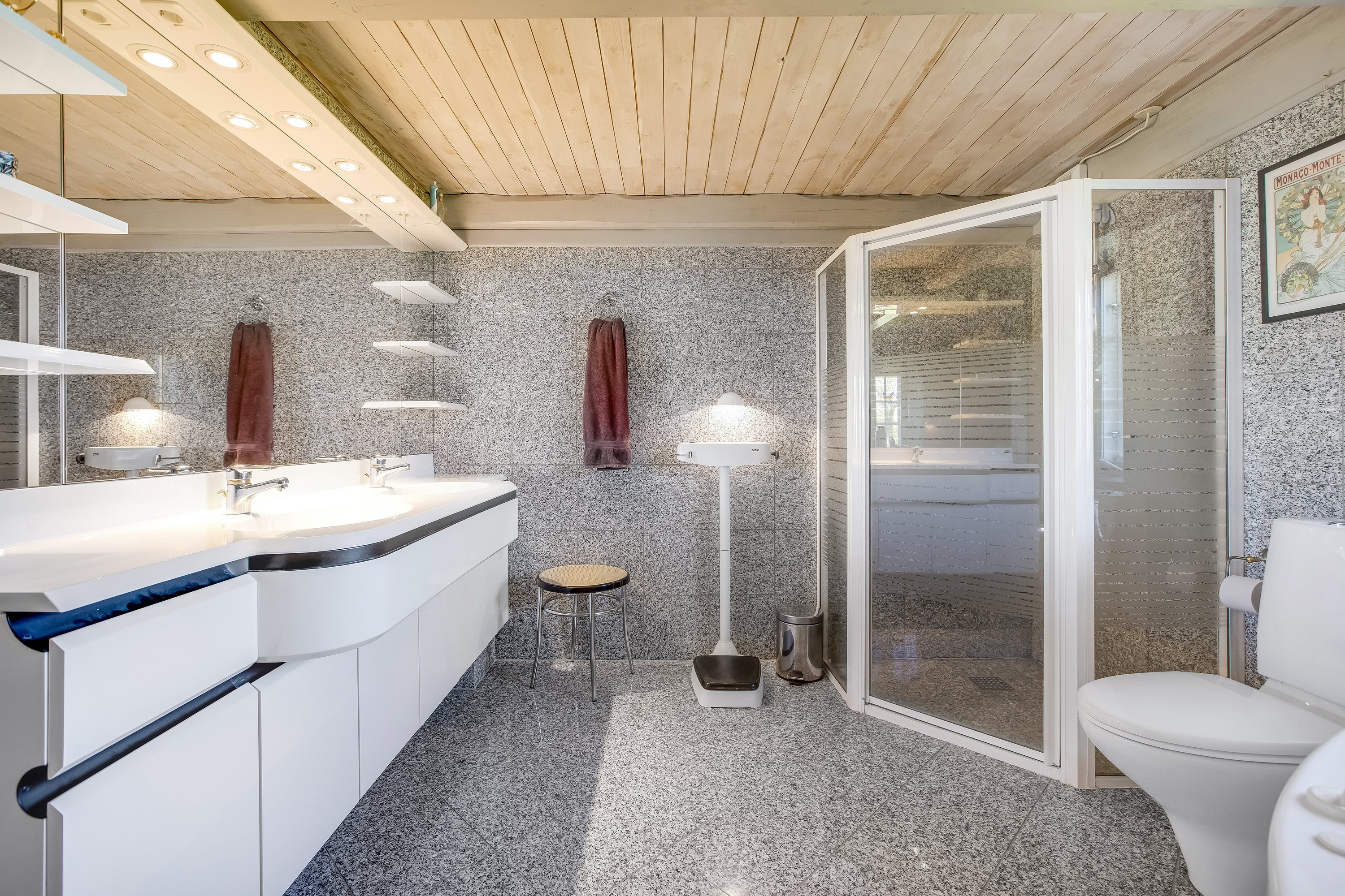 Fremhævet badeværelse billede i fuldskærmstilstand. Billede af Svalmstrupvej 7, Svalmstrup, 4174 Jystrup Midtsj