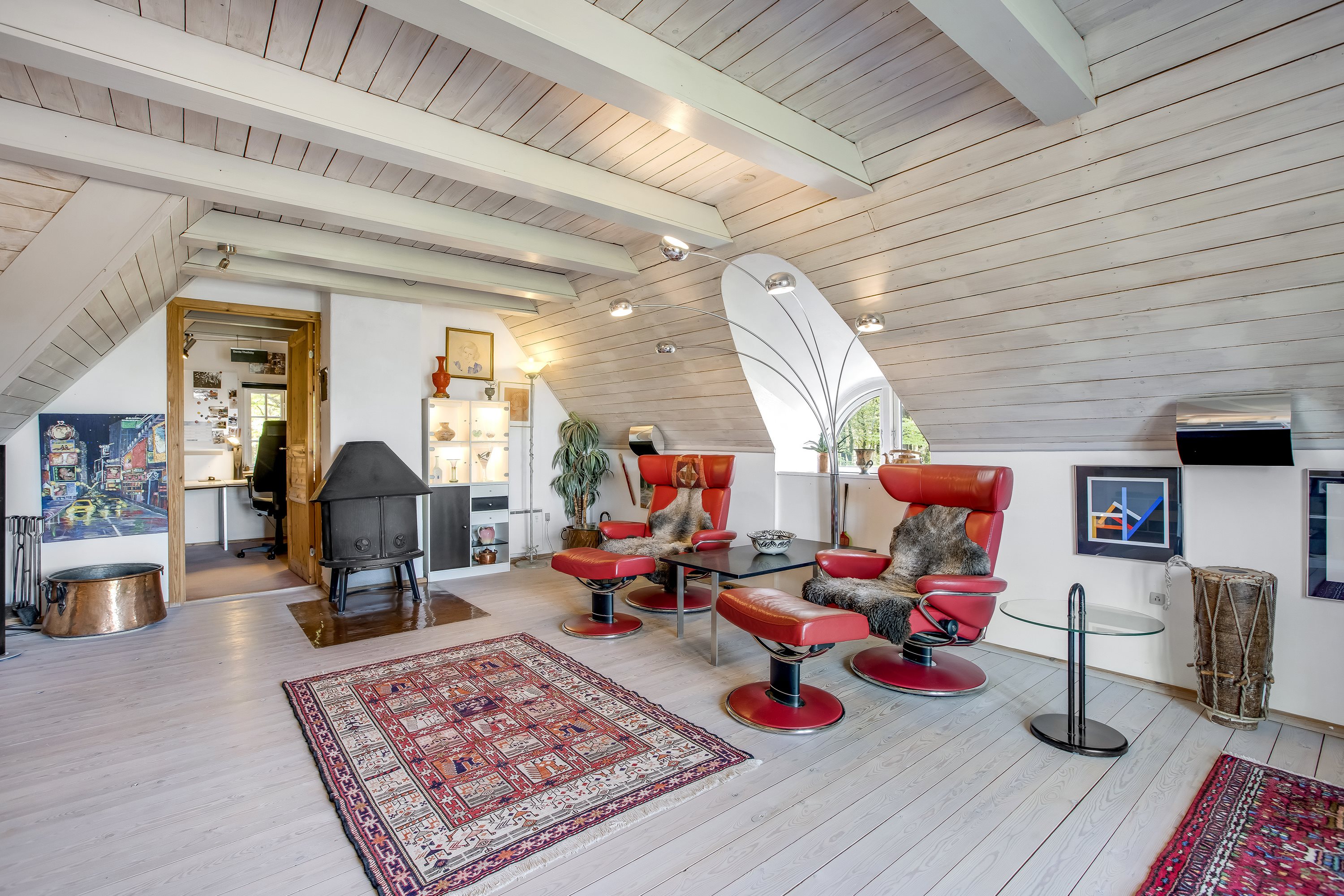 Fremhævet stue billede i fuldskærmstilstand. Billede af Svalmstrupvej 7, Svalmstrup, 4174 Jystrup Midtsj