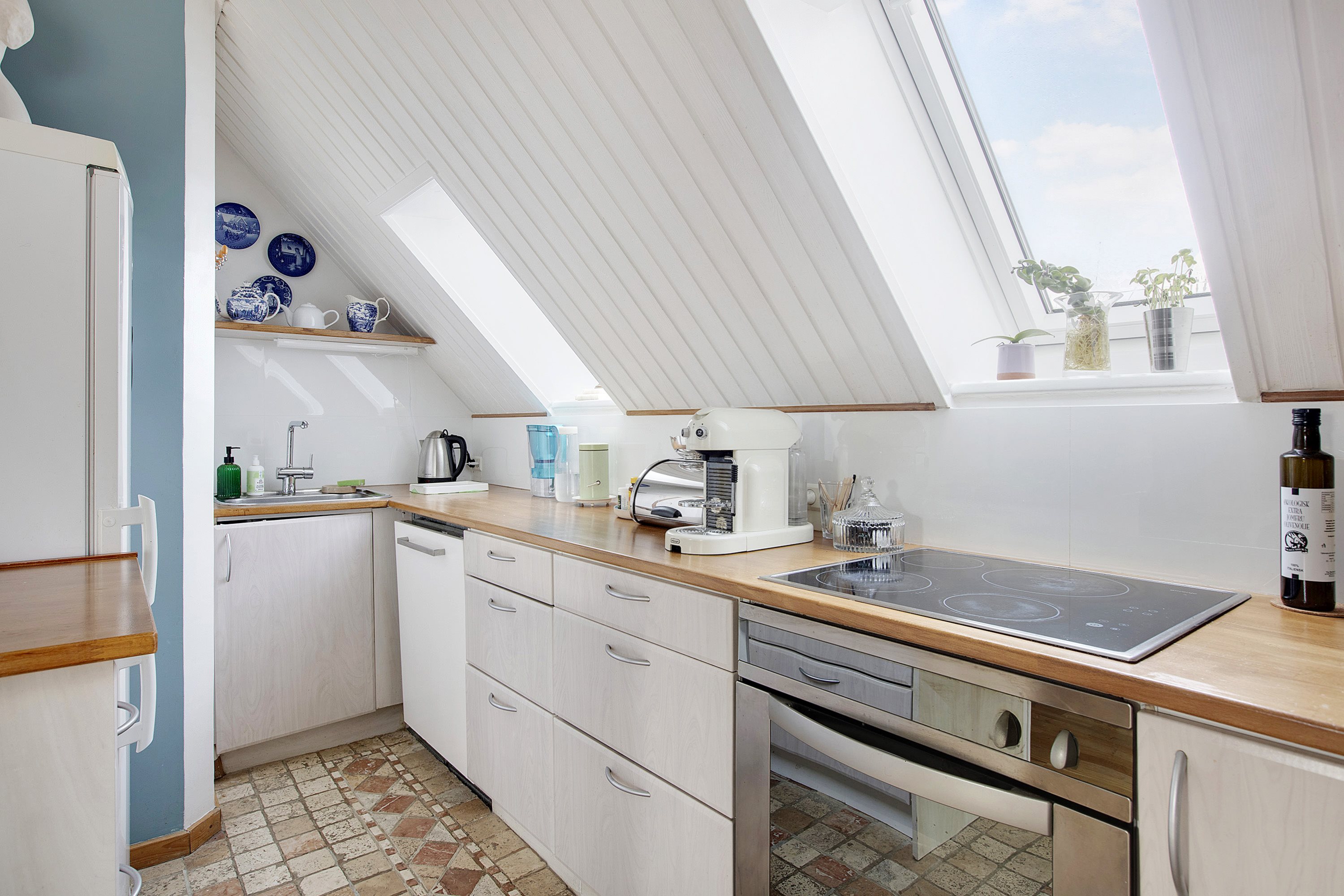 Fremhævet køkken billede i fuldskærmstilstand. Billede af Islevhusvej 69A, 1., 2700 Brønshøj