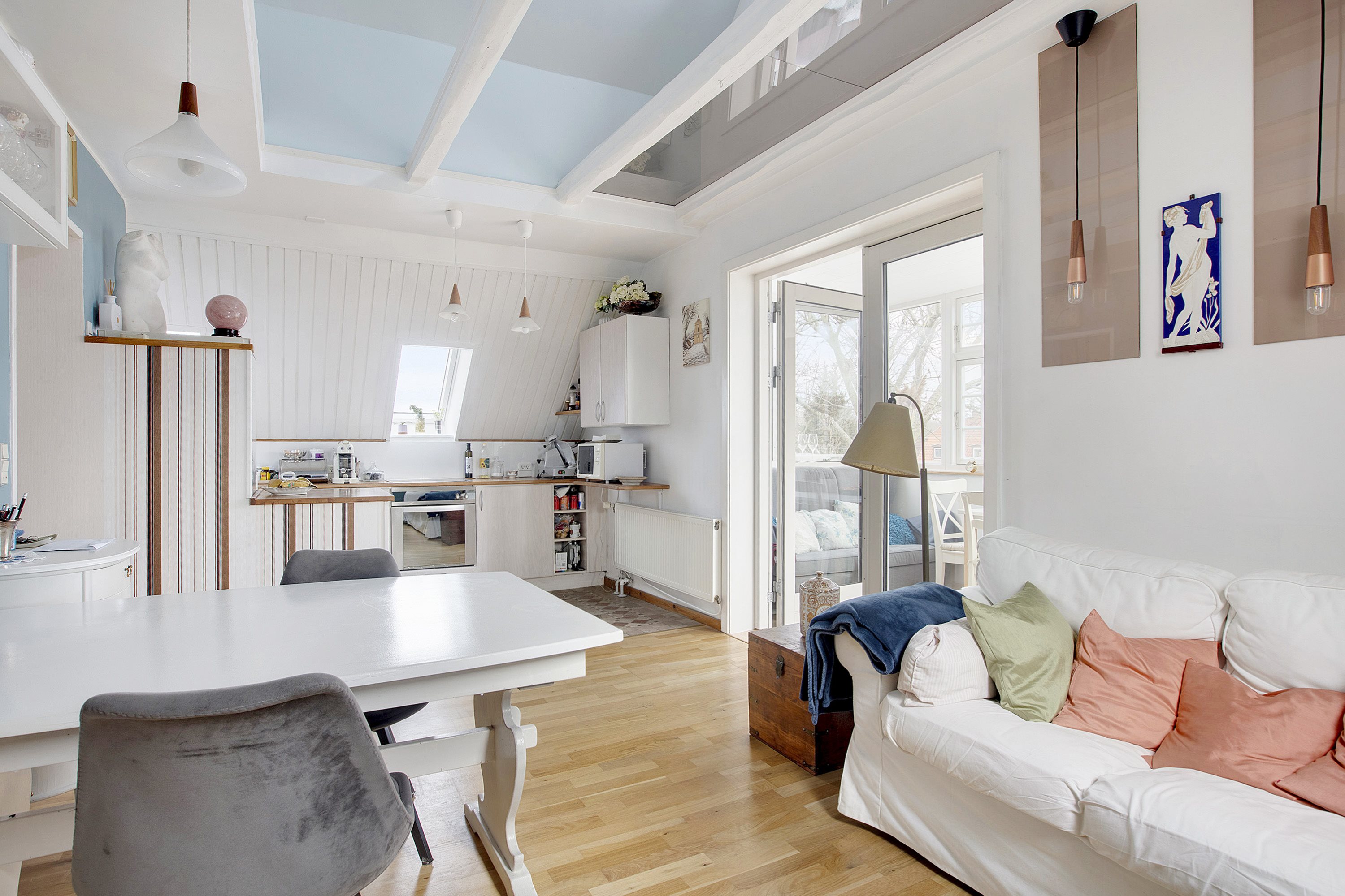 Fremhævet alrum billede i fuldskærmstilstand. Billede af Islevhusvej 69A, 1., 2700 Brønshøj