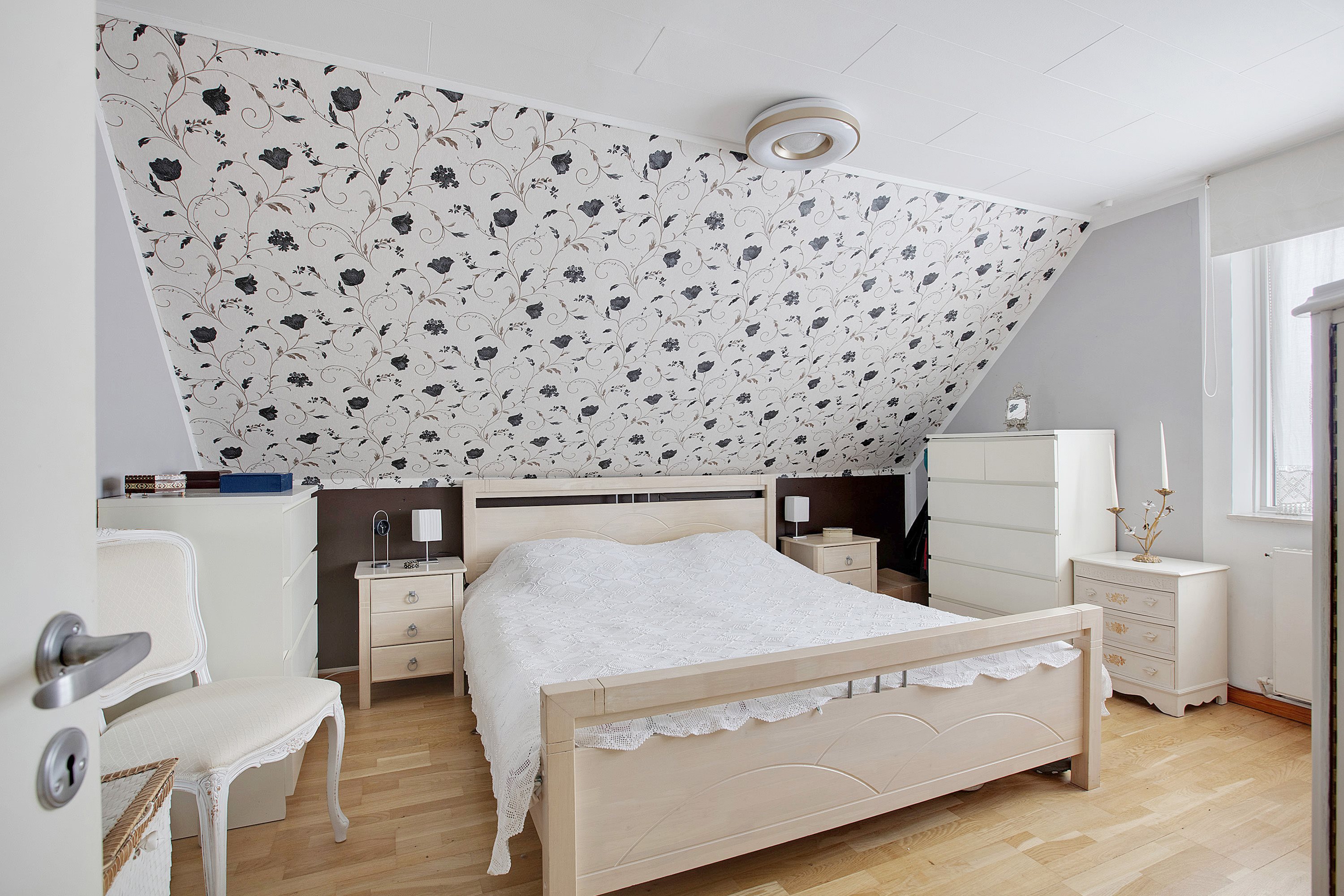 Fremhævet værelse billede i fuldskærmstilstand. Billede af Islevhusvej 69A, 1., 2700 Brønshøj