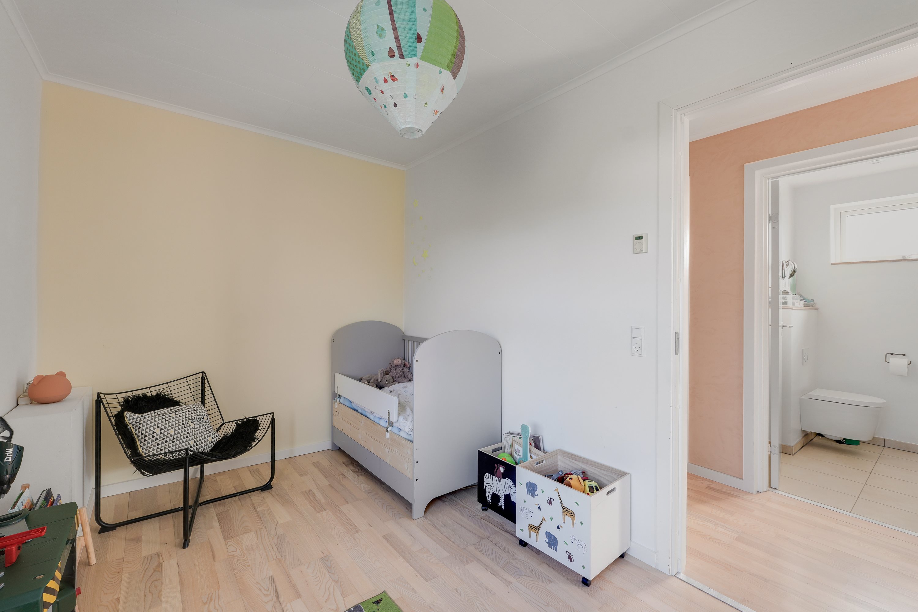 Fremhævet andet billede i fuldskærmstilstand. Billede af Fredtoftevej 5, 2650 Hvidovre