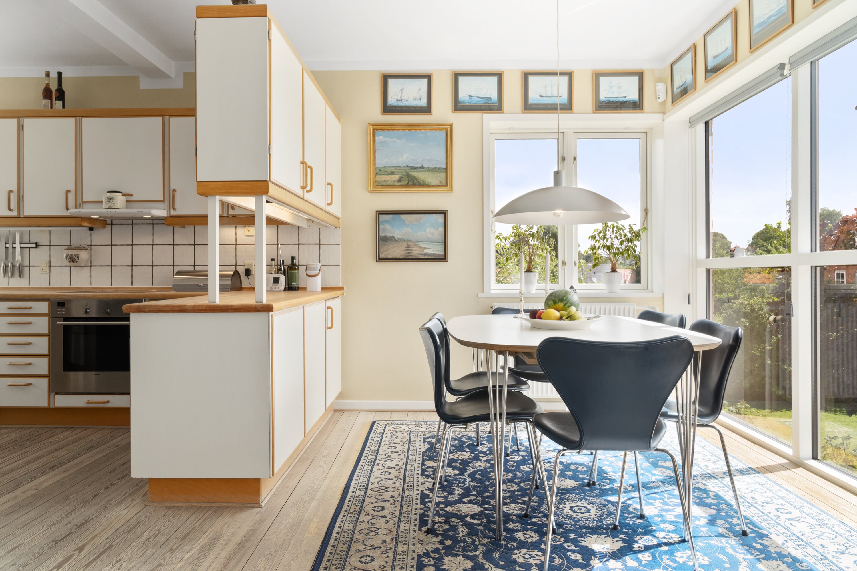 Fremhævet spisestue billede i fuldskærmstilstand. Billede af Kærvænget 2, 8800 Viborg