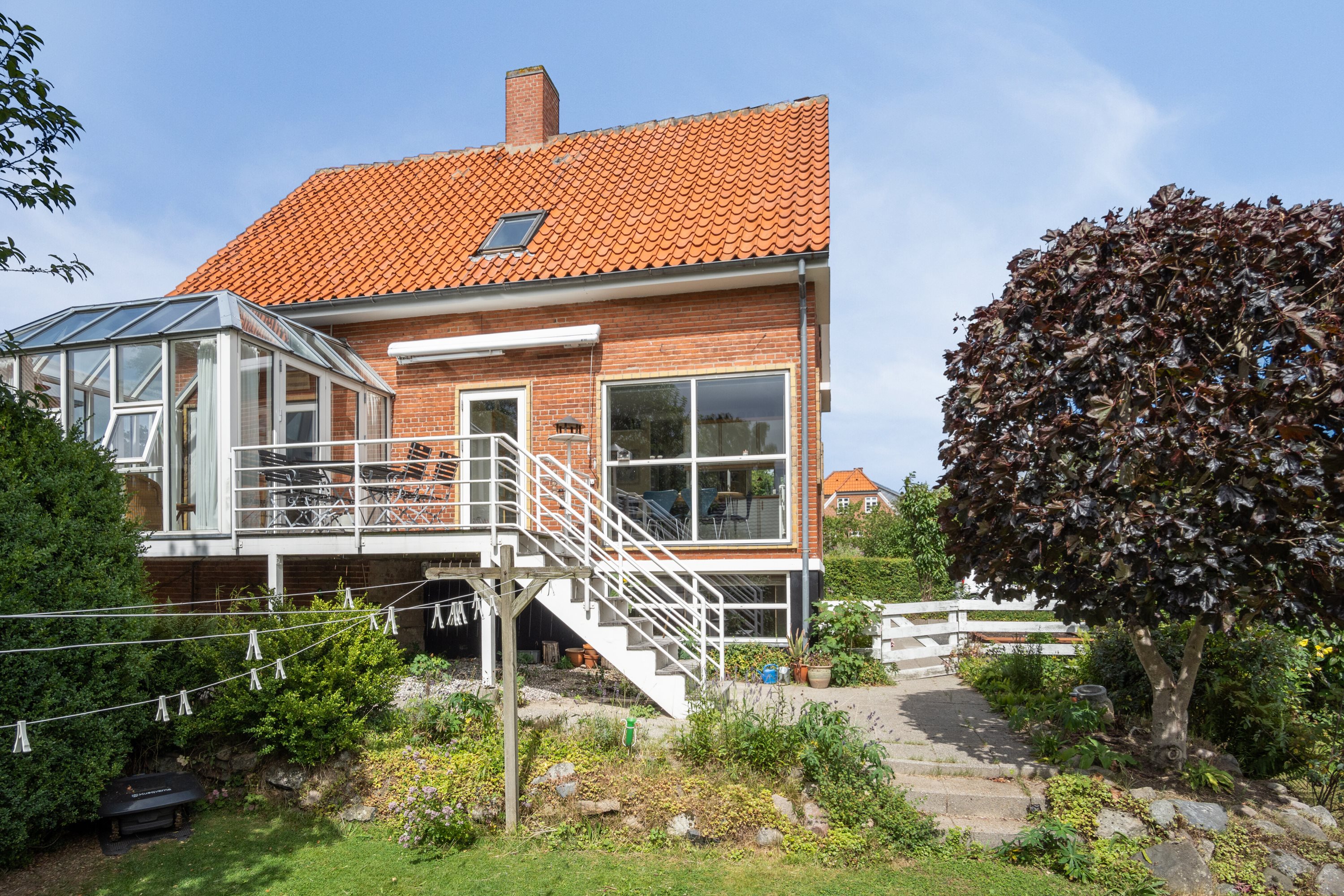 Miniaturebillede 1: set fra haven. Billede af Kærvænget 2, 8800 Viborg